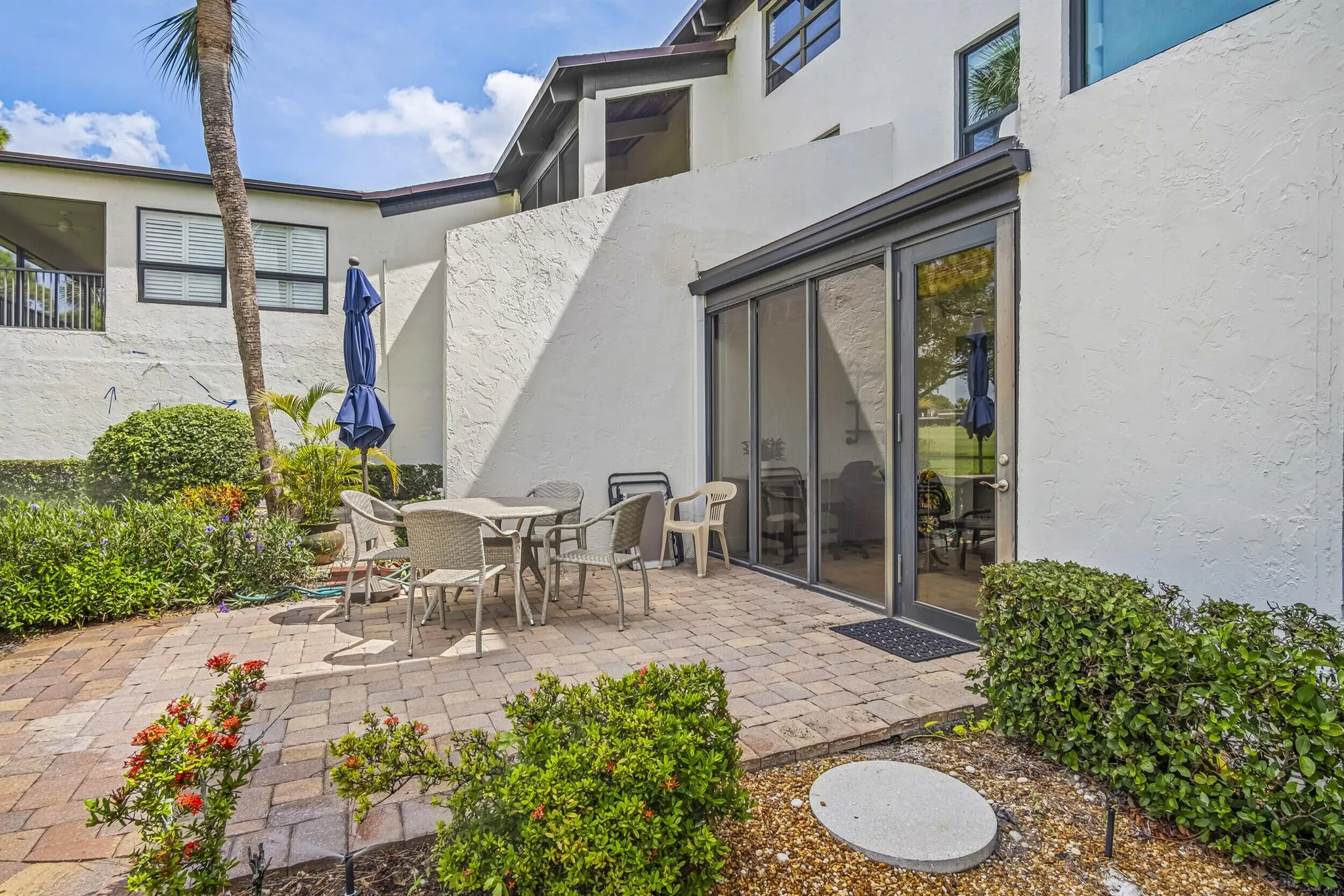 730 Greensward Court, #105-J