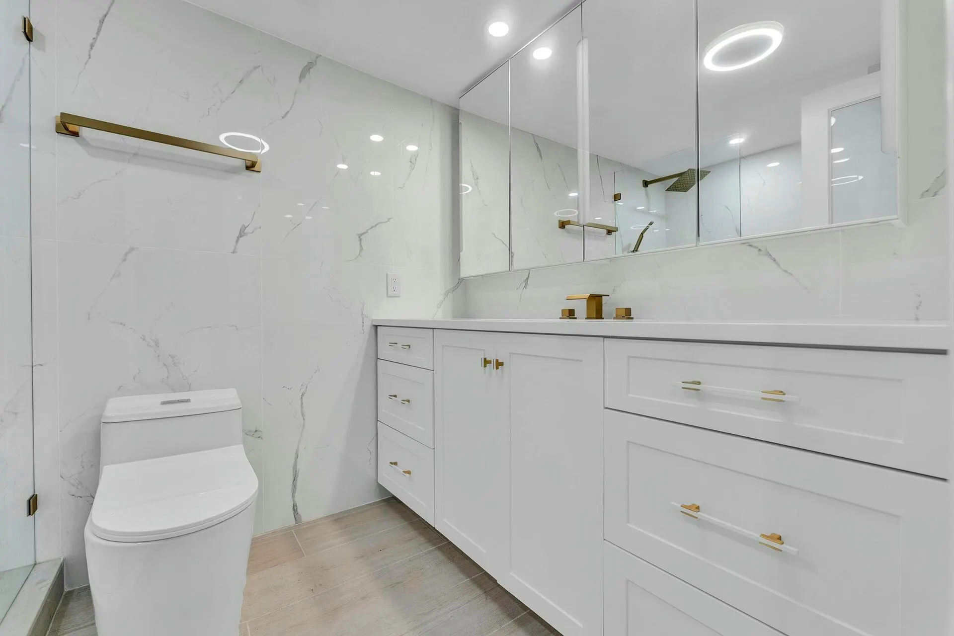 2871 N Ocean Boulevard, #C123