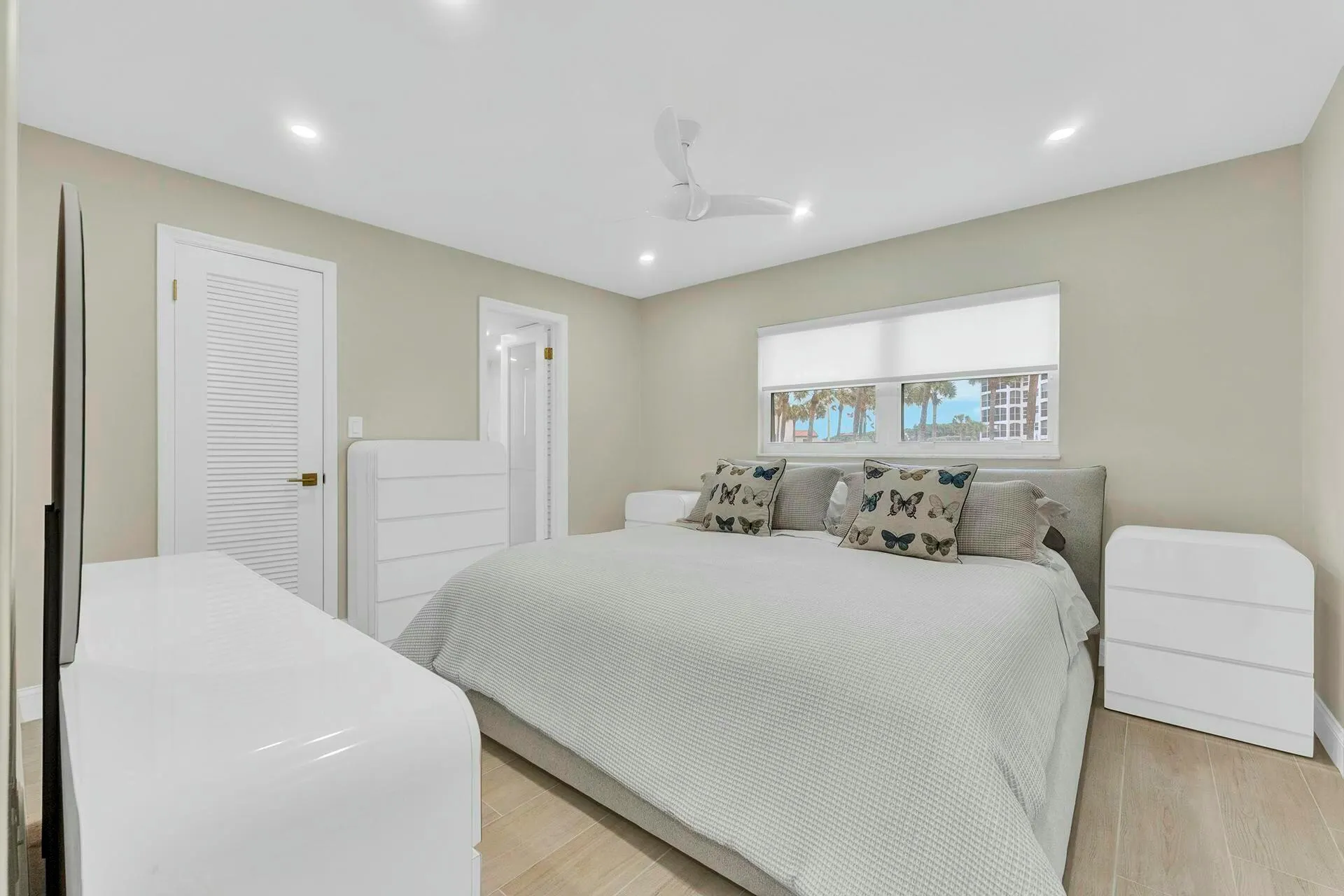 2871 N Ocean Boulevard, #C123