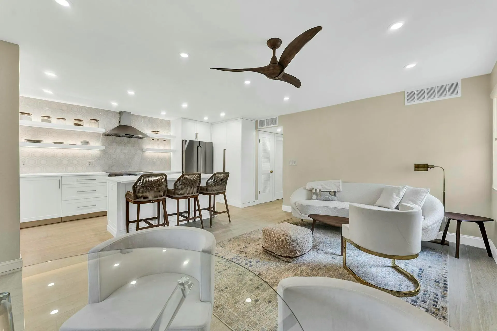 2871 N Ocean Boulevard, #C123