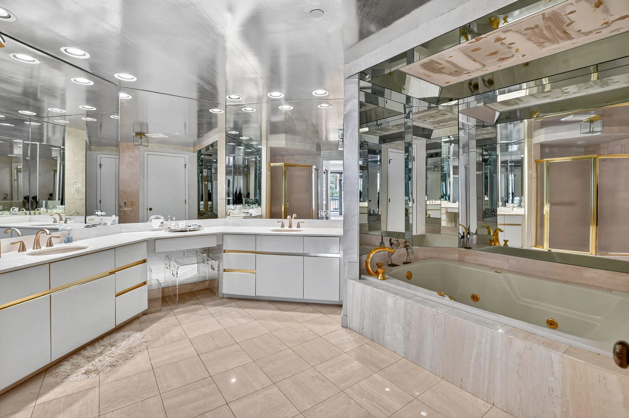 20310 Fairway Oaks Drive, #124
