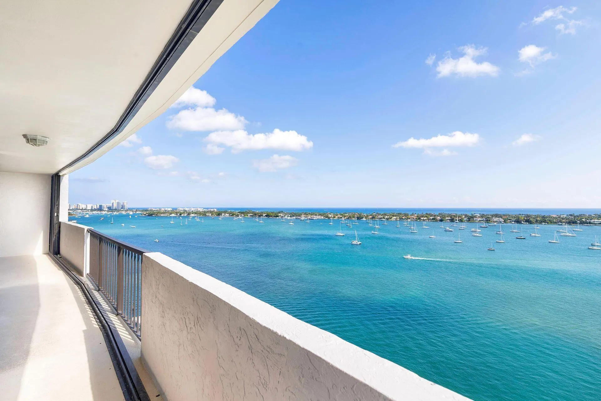 5200 N Flagler Drive, #1801
