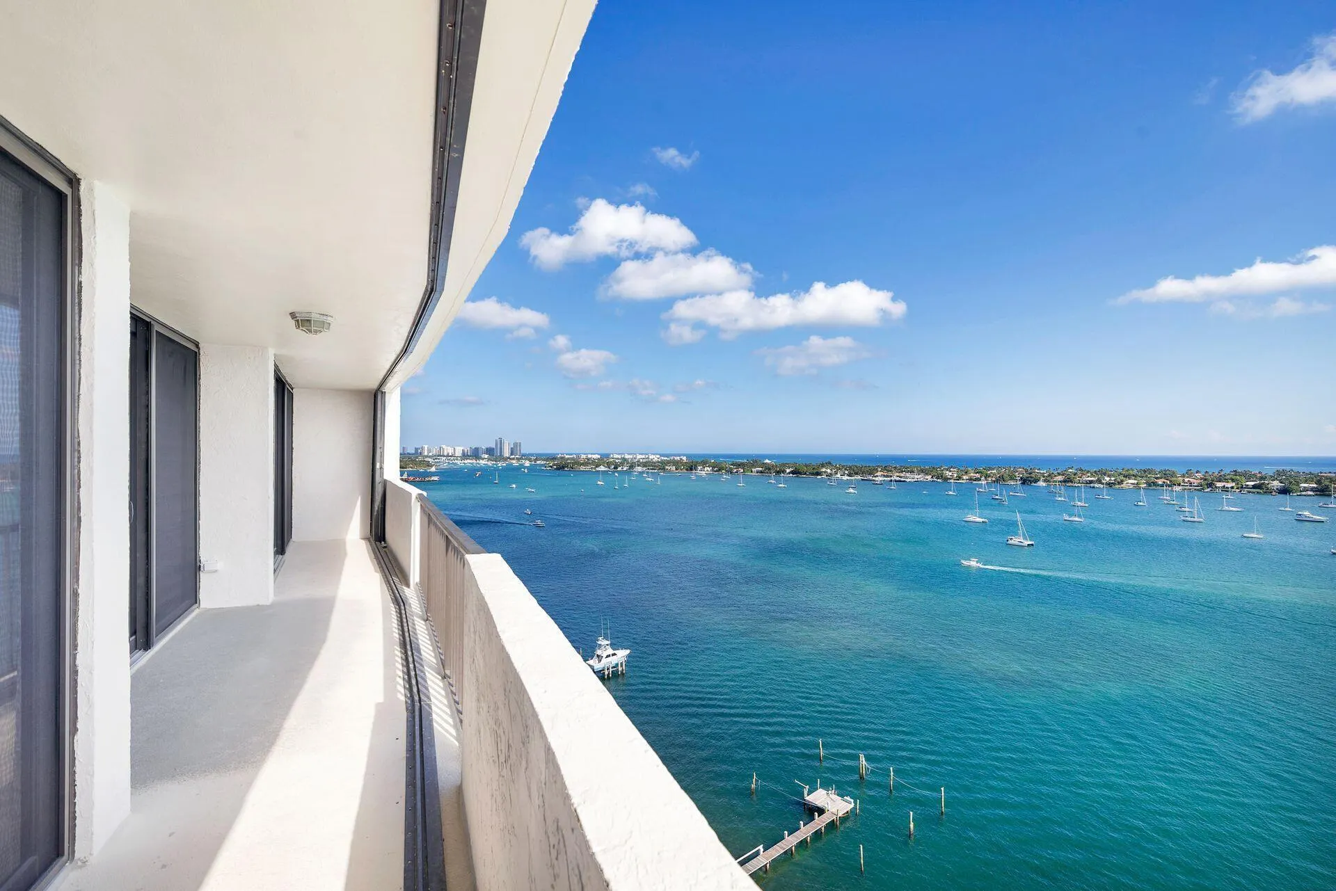 5200 N Flagler Drive, #1801
