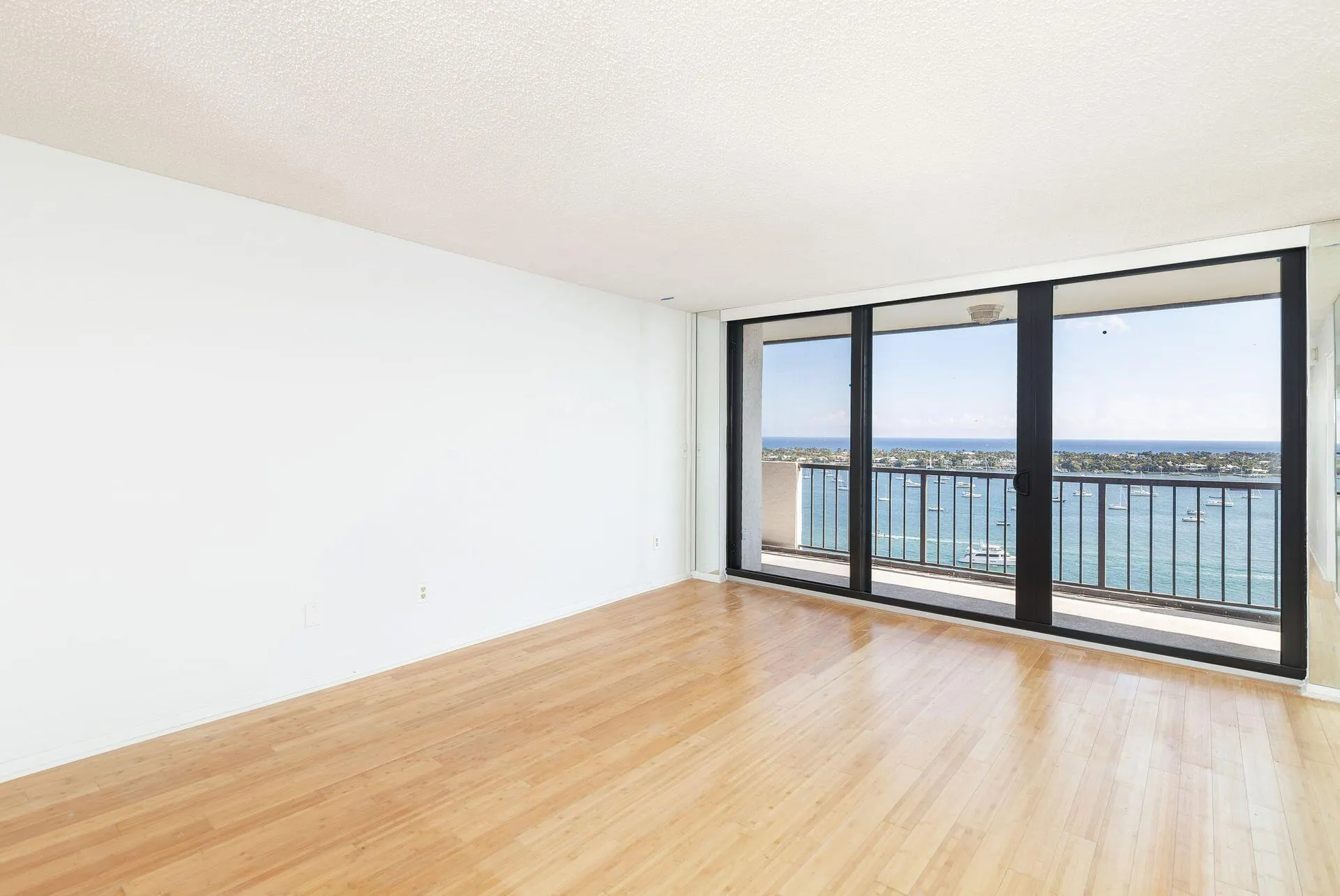 5200 N Flagler Drive, #1801