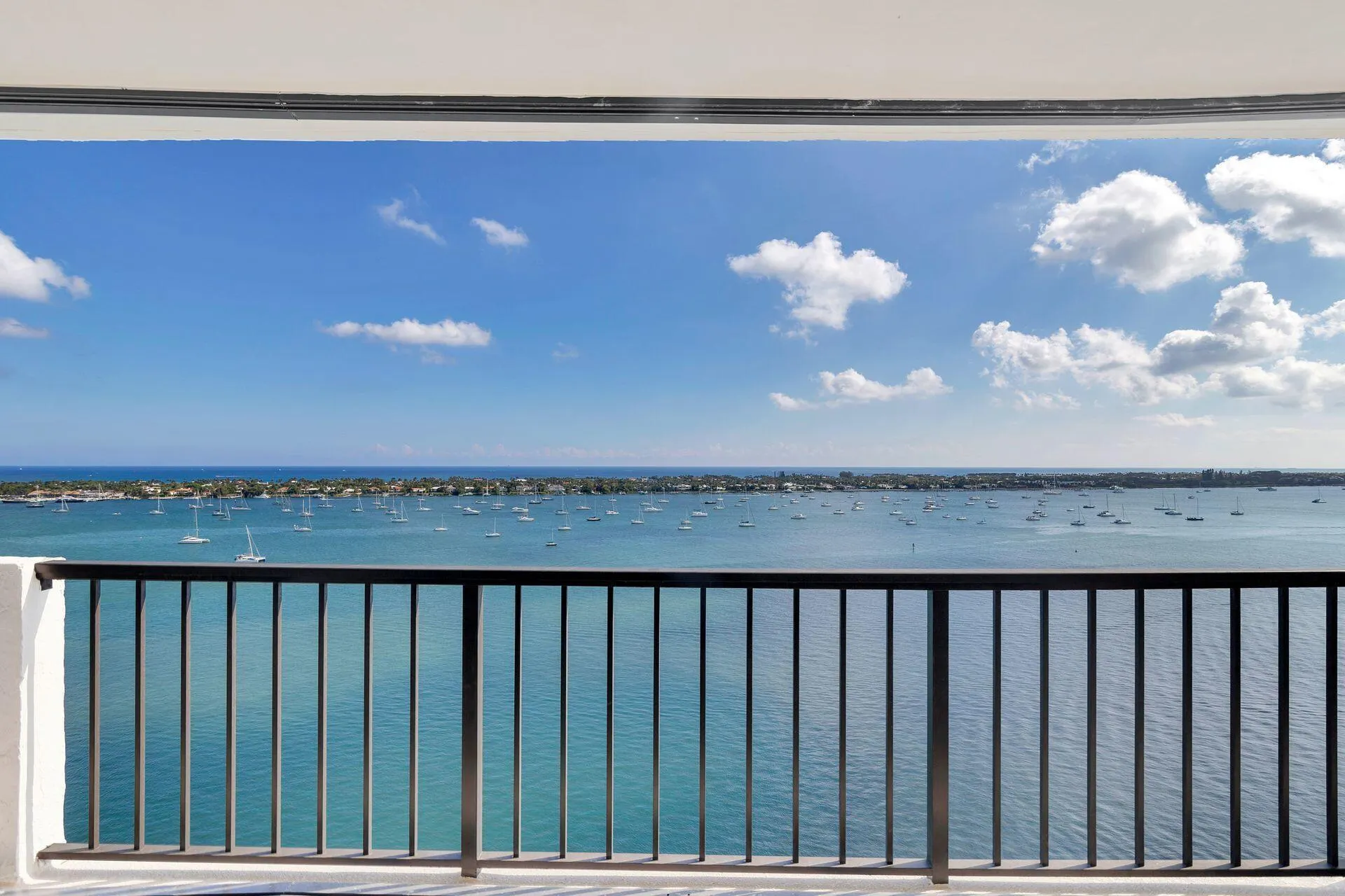 5200 N Flagler Drive, #1801