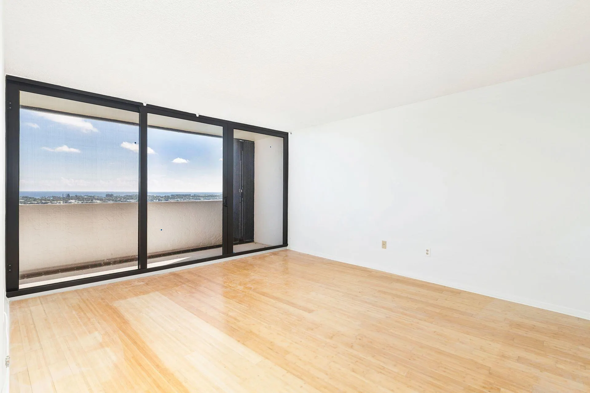5200 N Flagler Drive, #1801