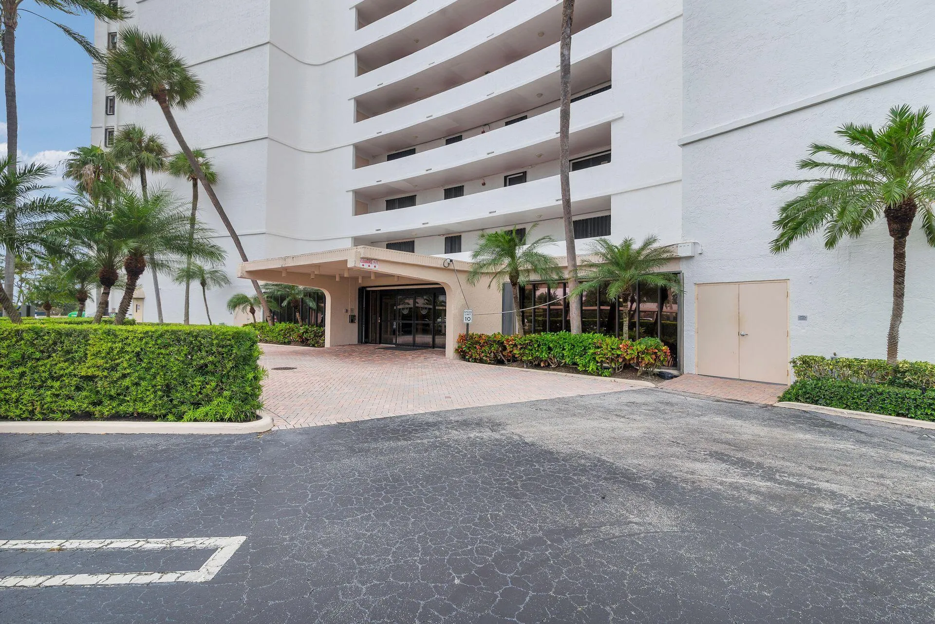 5200 N Flagler Drive, #1801
