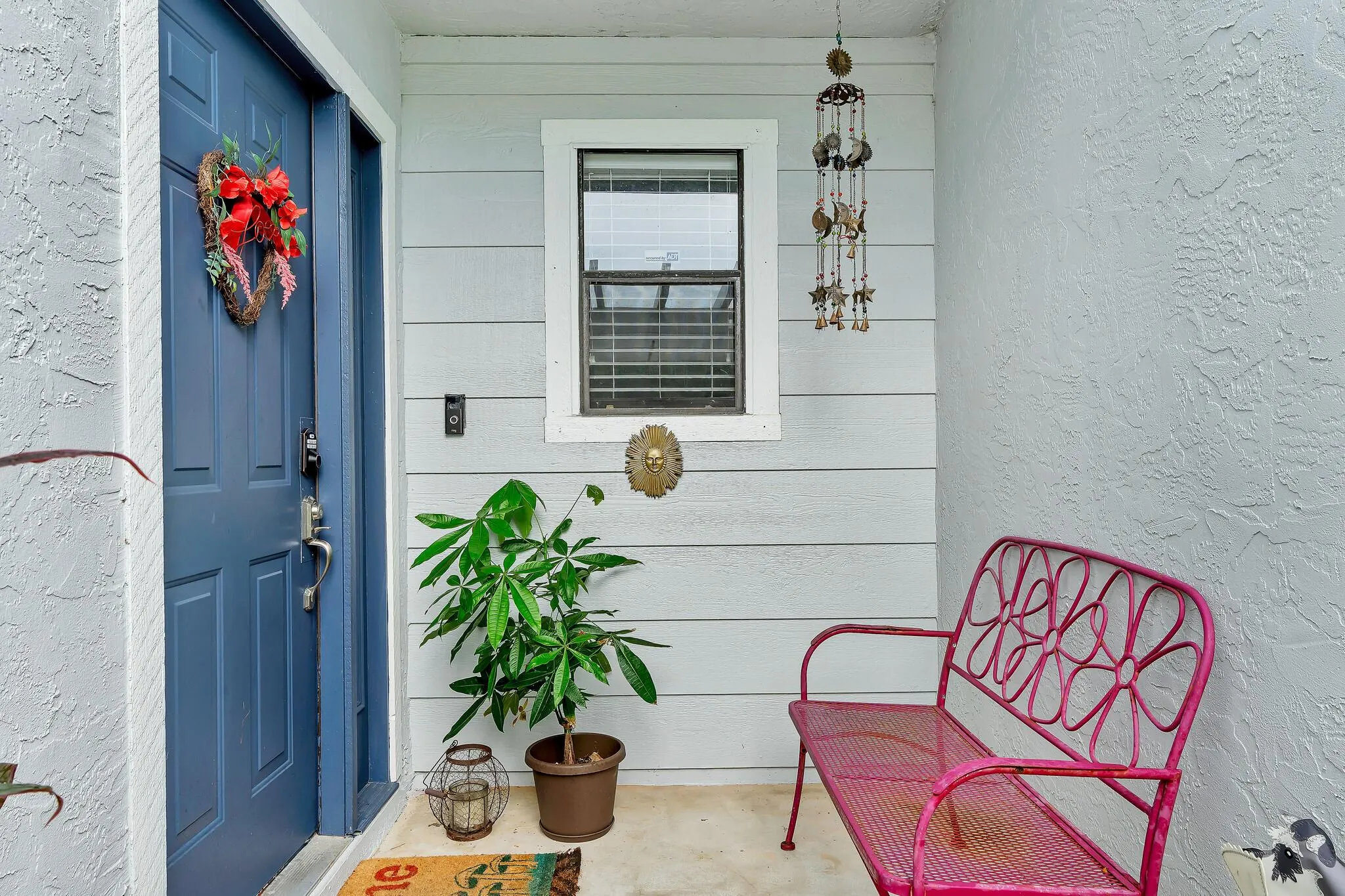 1627 Woodbridge Lakes Circle