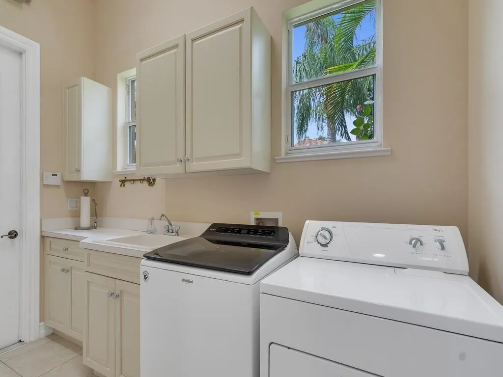 1208 Riverwind Circle