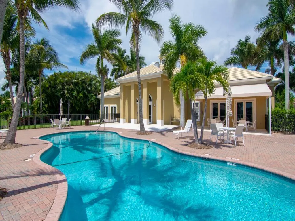 1208 Riverwind Circle