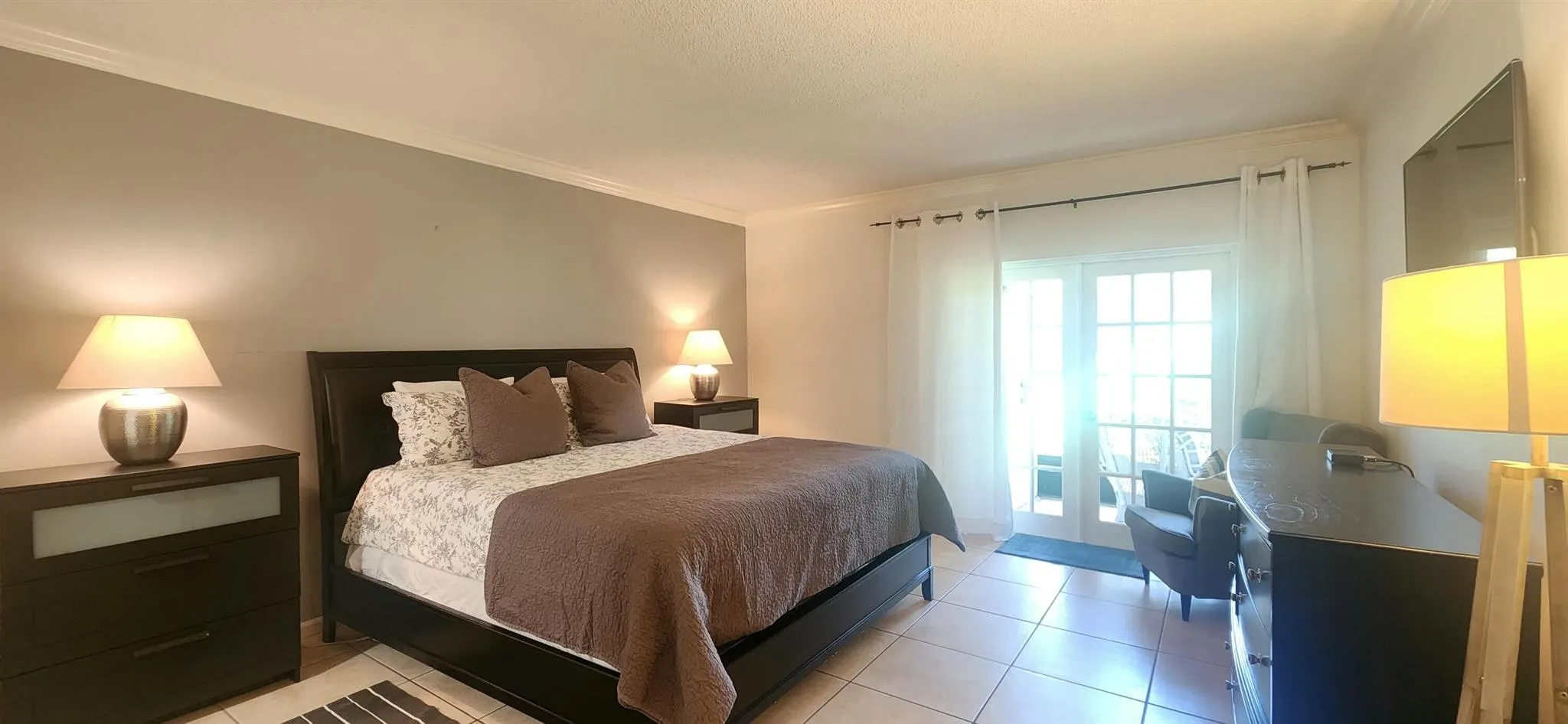 11863 Wimbledon Circle, #402