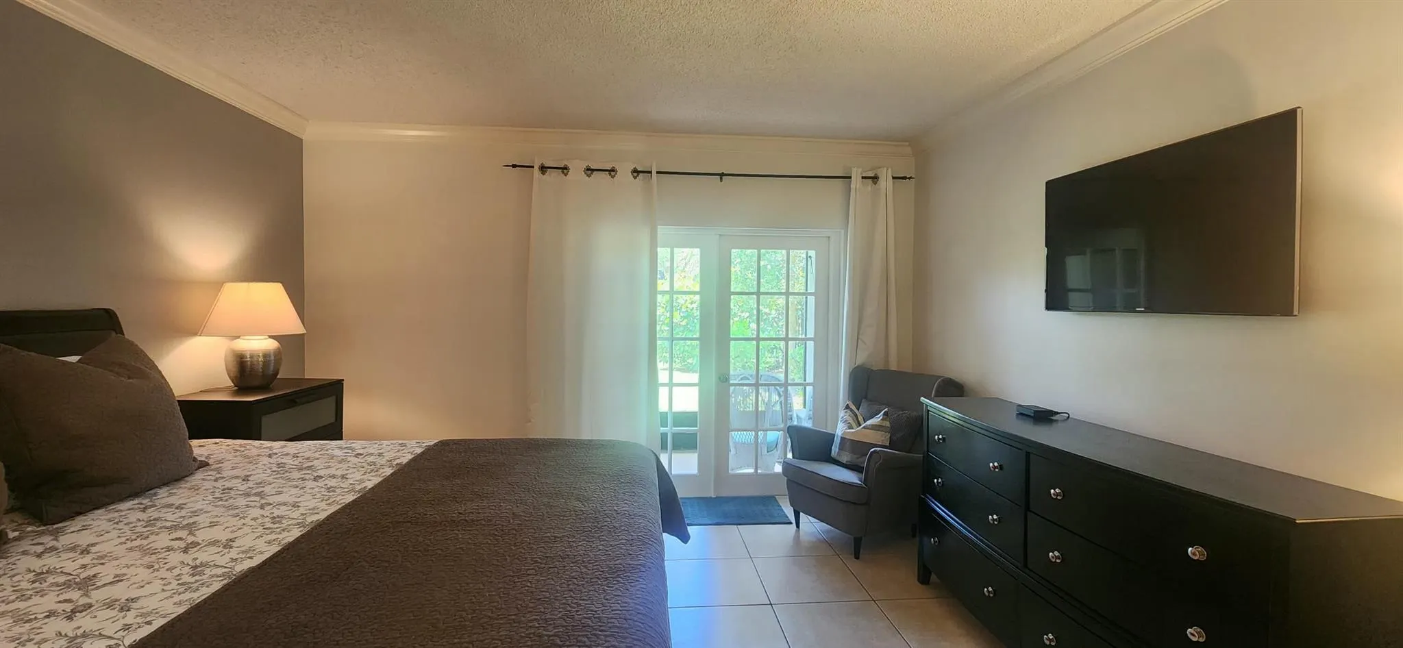 11863 Wimbledon Circle, #402