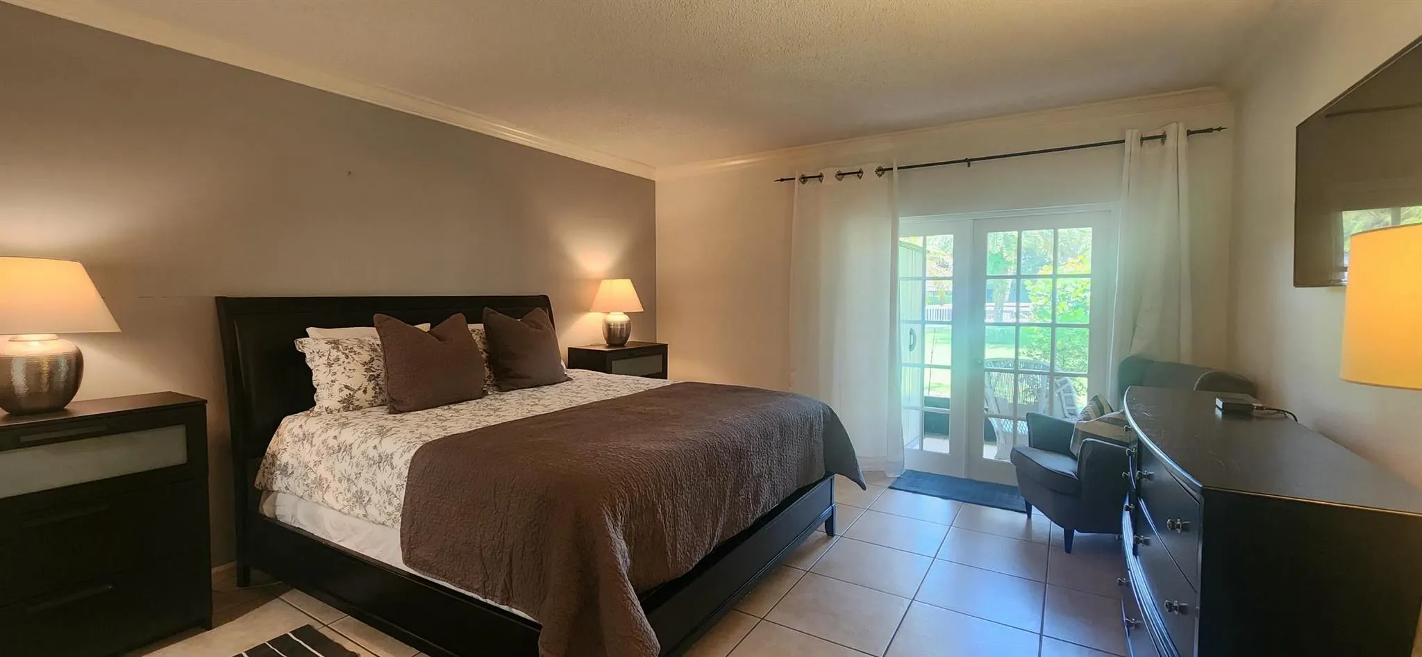 11863 Wimbledon Circle, #402