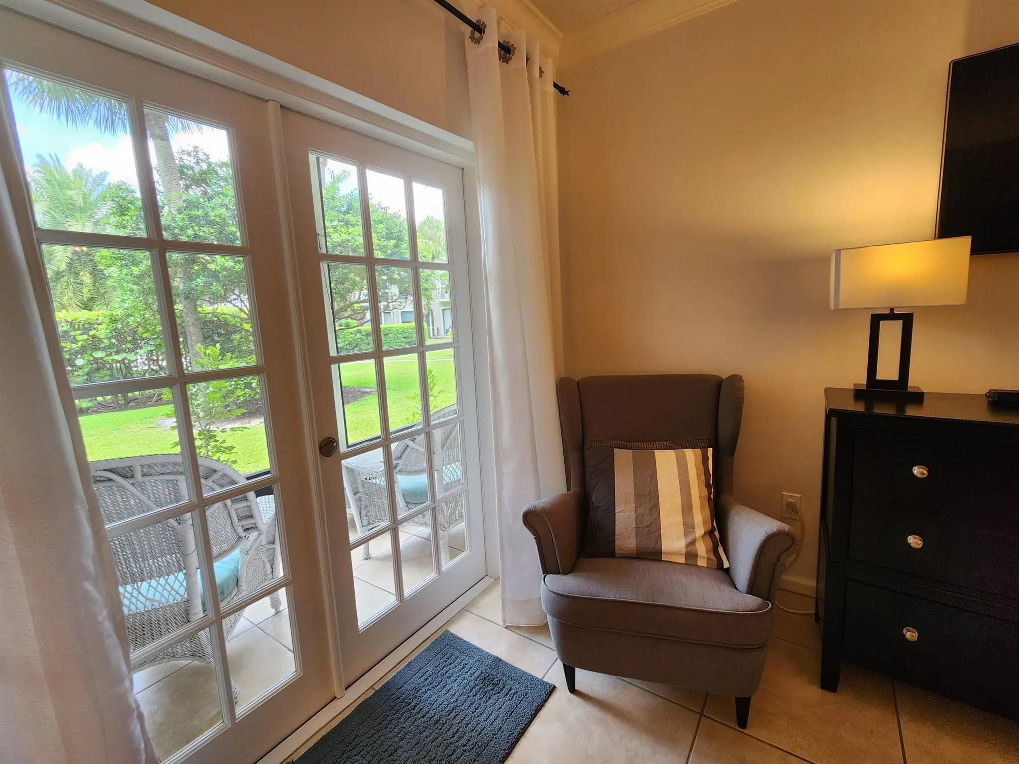 11863 Wimbledon Circle, #402