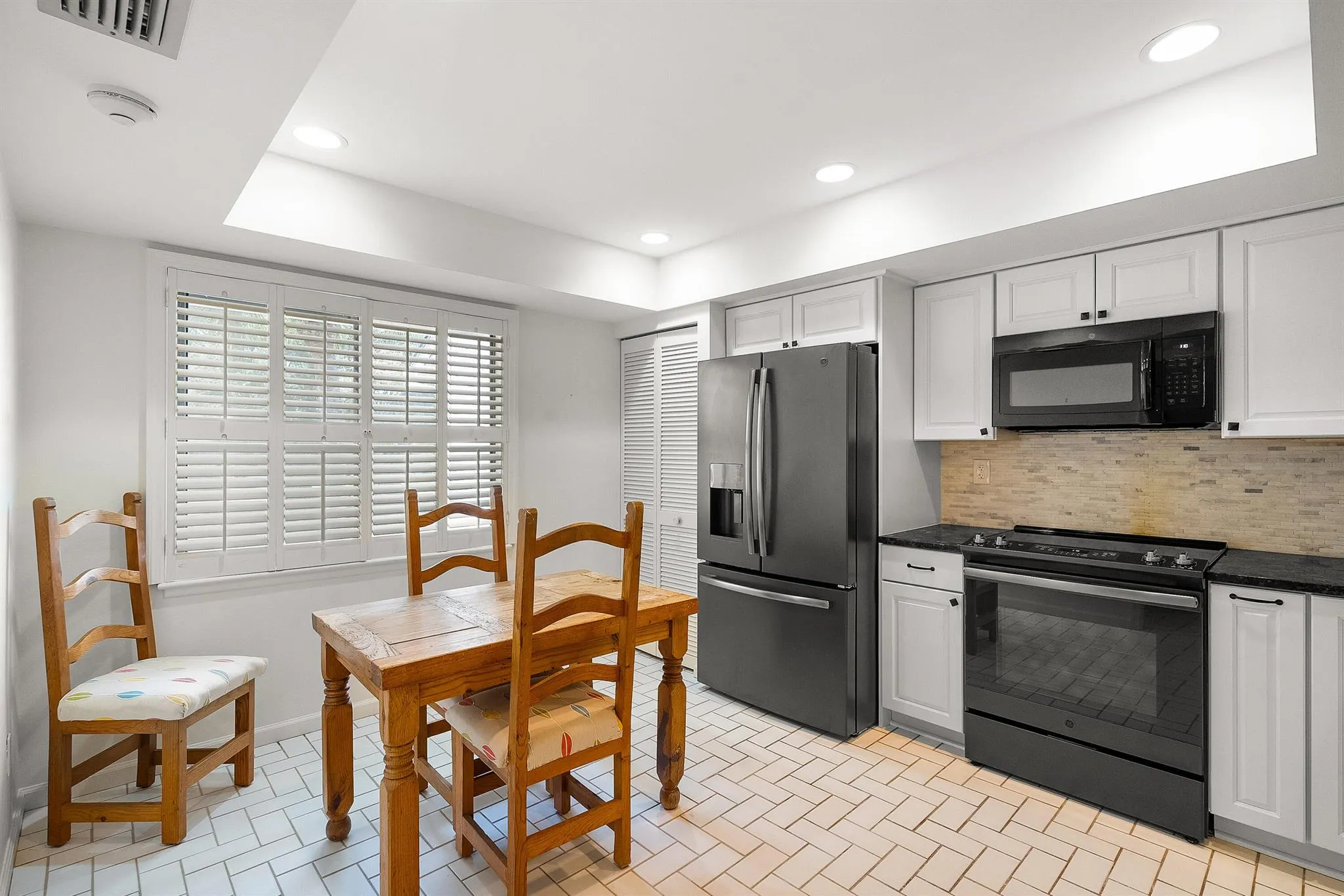 6403 SE Brandywine Court, #223