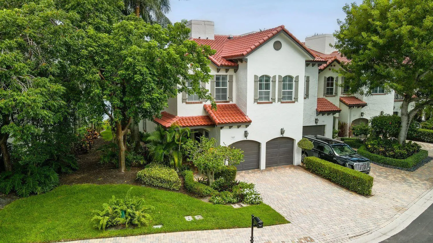 1527 Estuary Trail