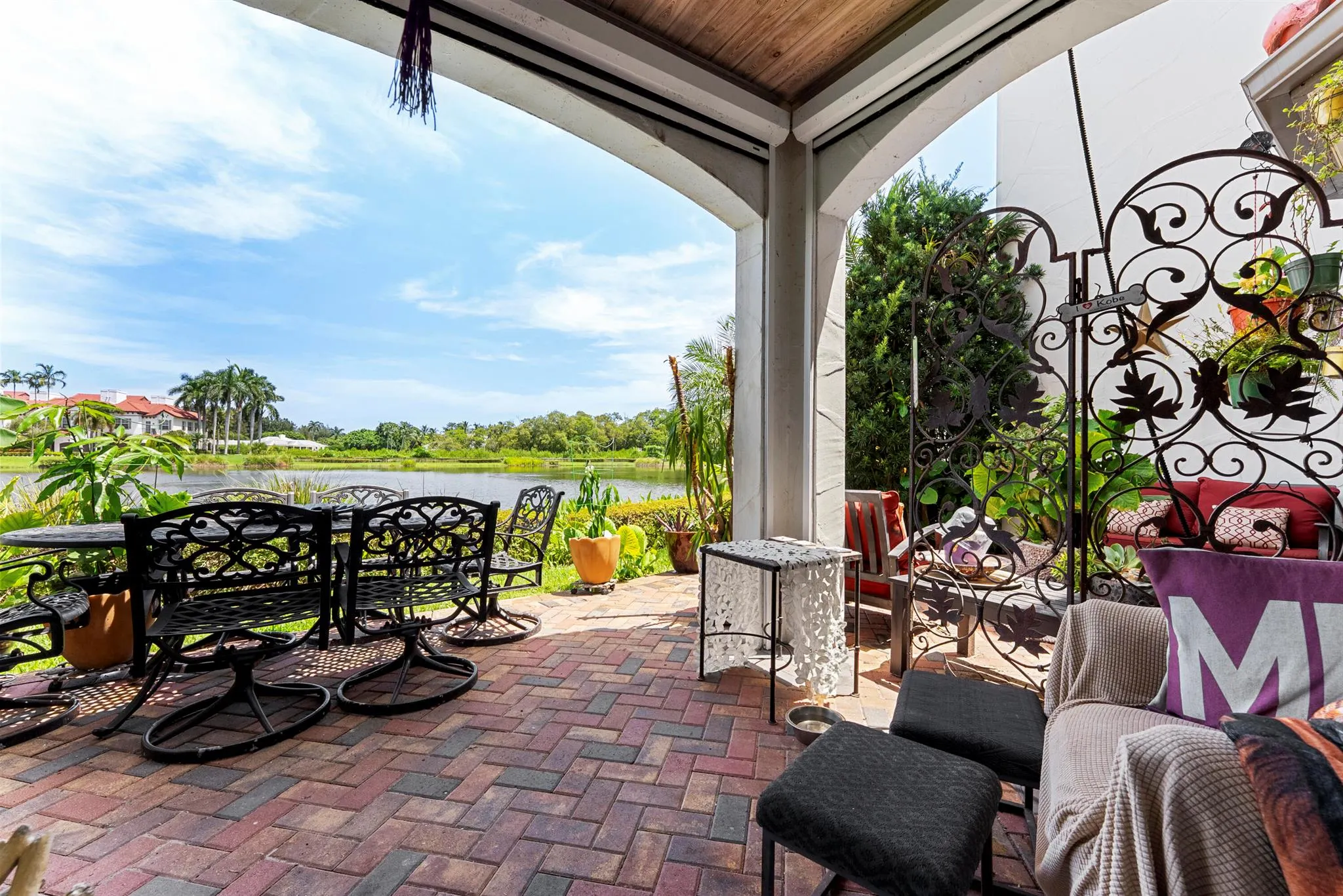 1527 Estuary Trail