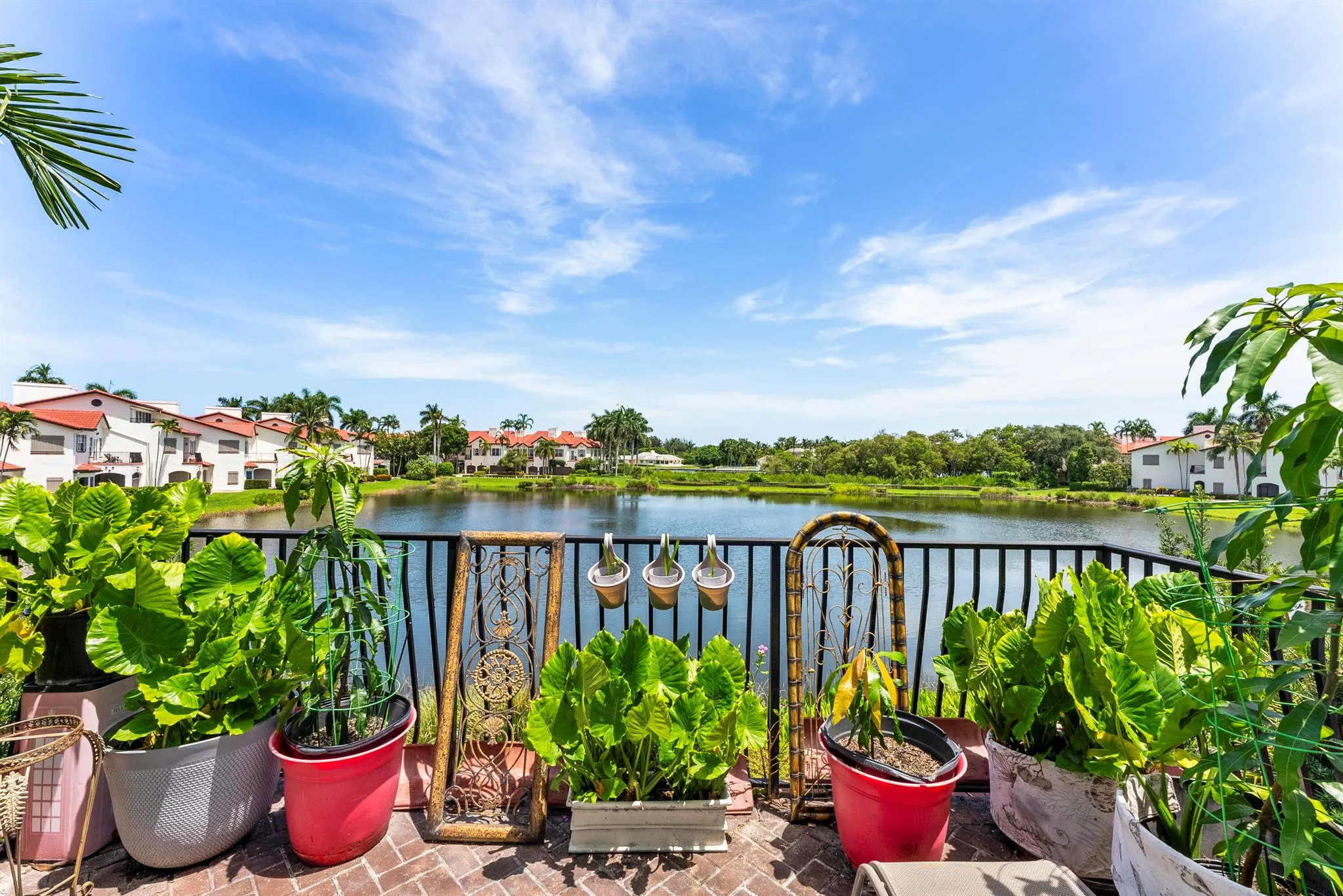 1527 Estuary Trail