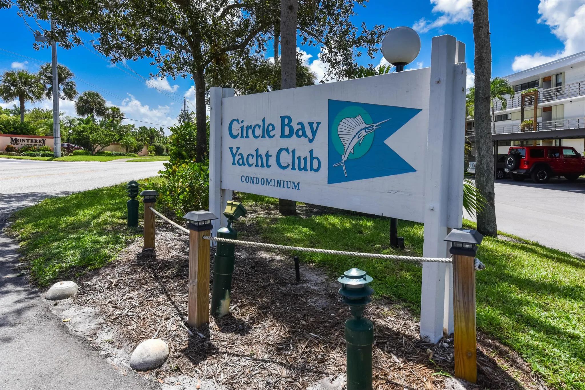 1950 SW Palm City Road, #11-105