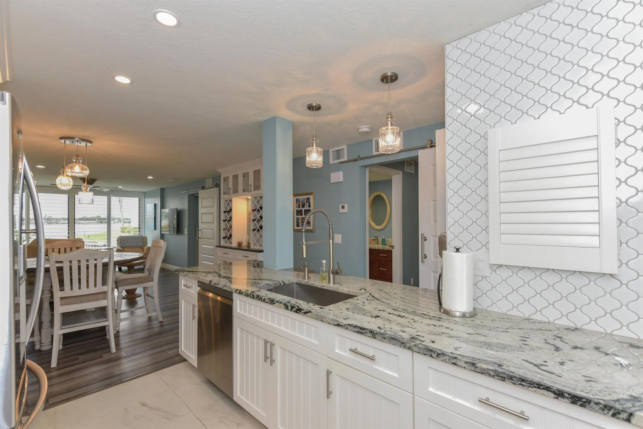 1950 SW Palm City Road, #11-105