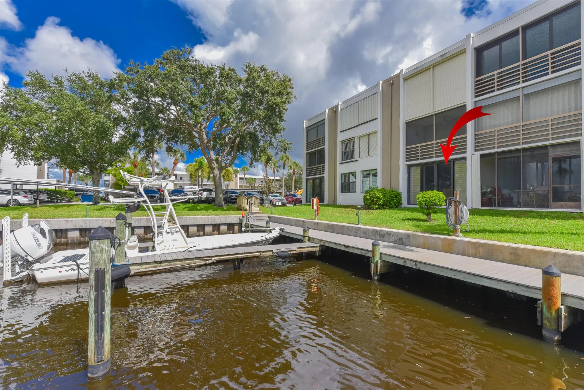 1950 SW Palm City Road, #11-105