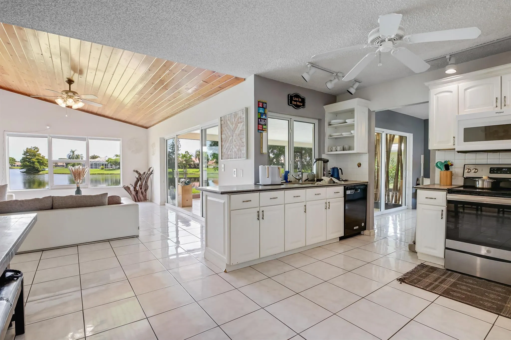 2554 SW 23rd Cranbrook Drive