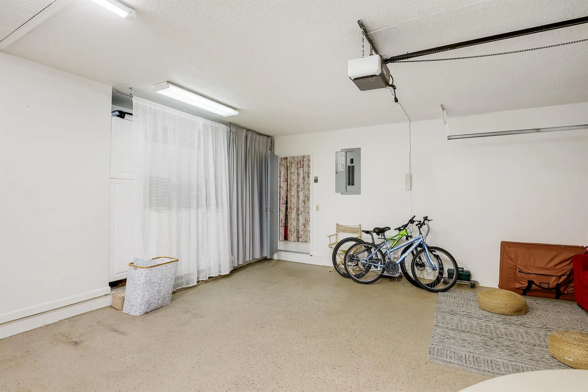 2554 SW 23rd Cranbrook Drive