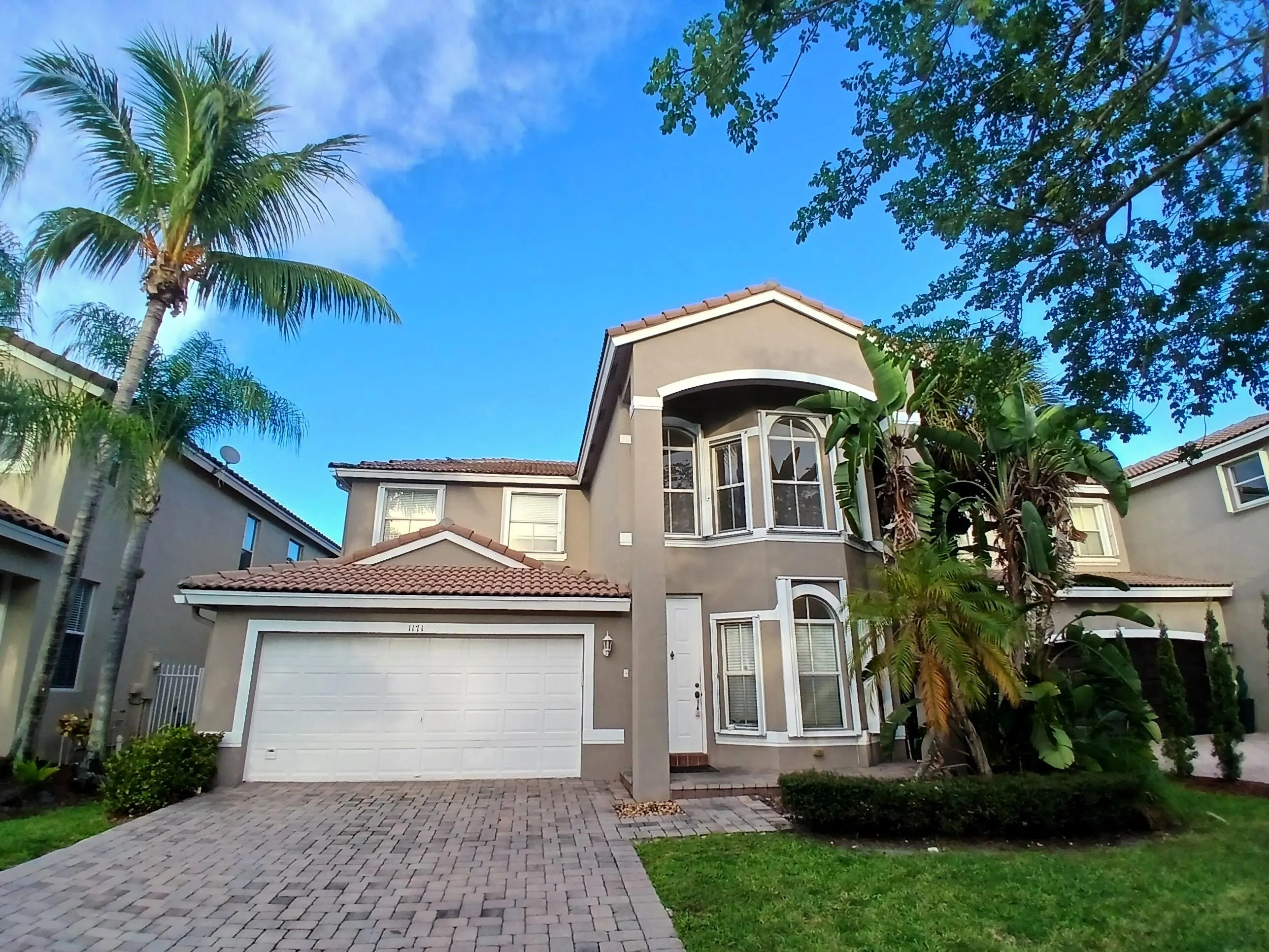 1171 W Magnolia Circle