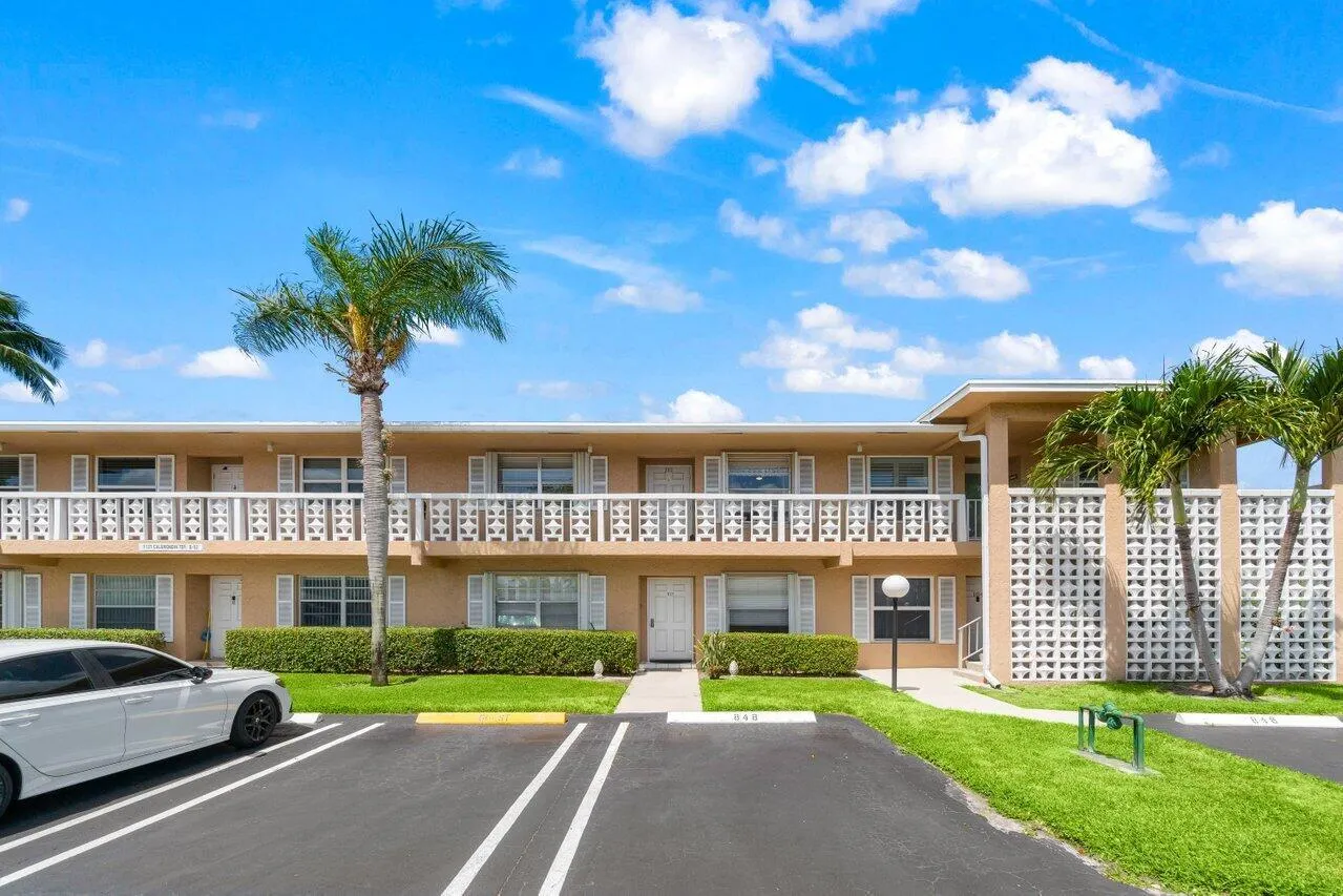 1131 Calamondin Ter 203 Terrace, #203