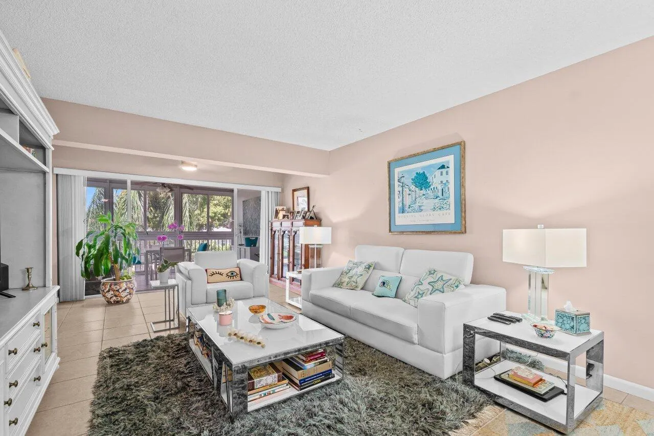 1131 Calamondin Ter 203 Terrace, #203