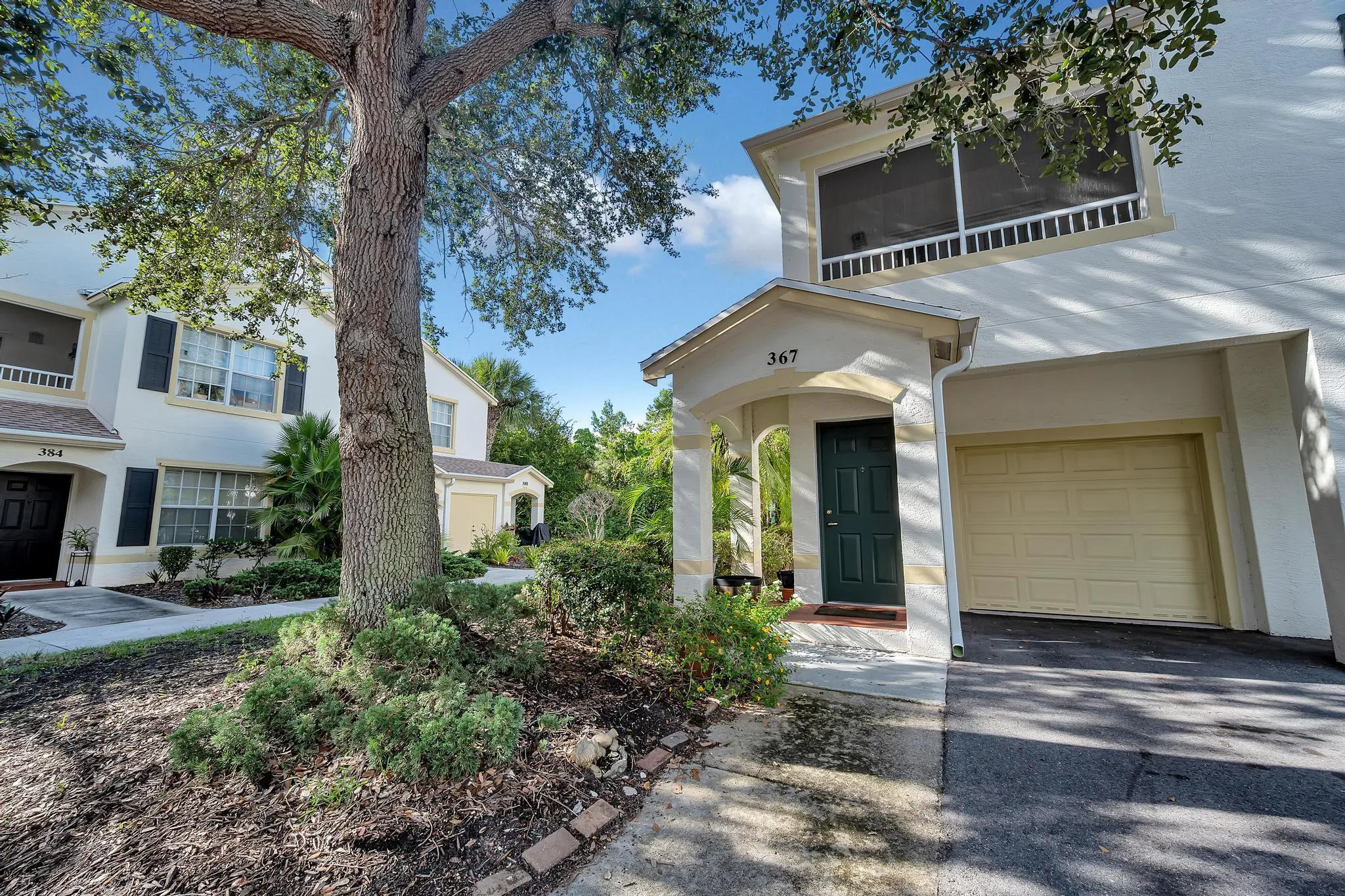 367 SE Rogers Court
