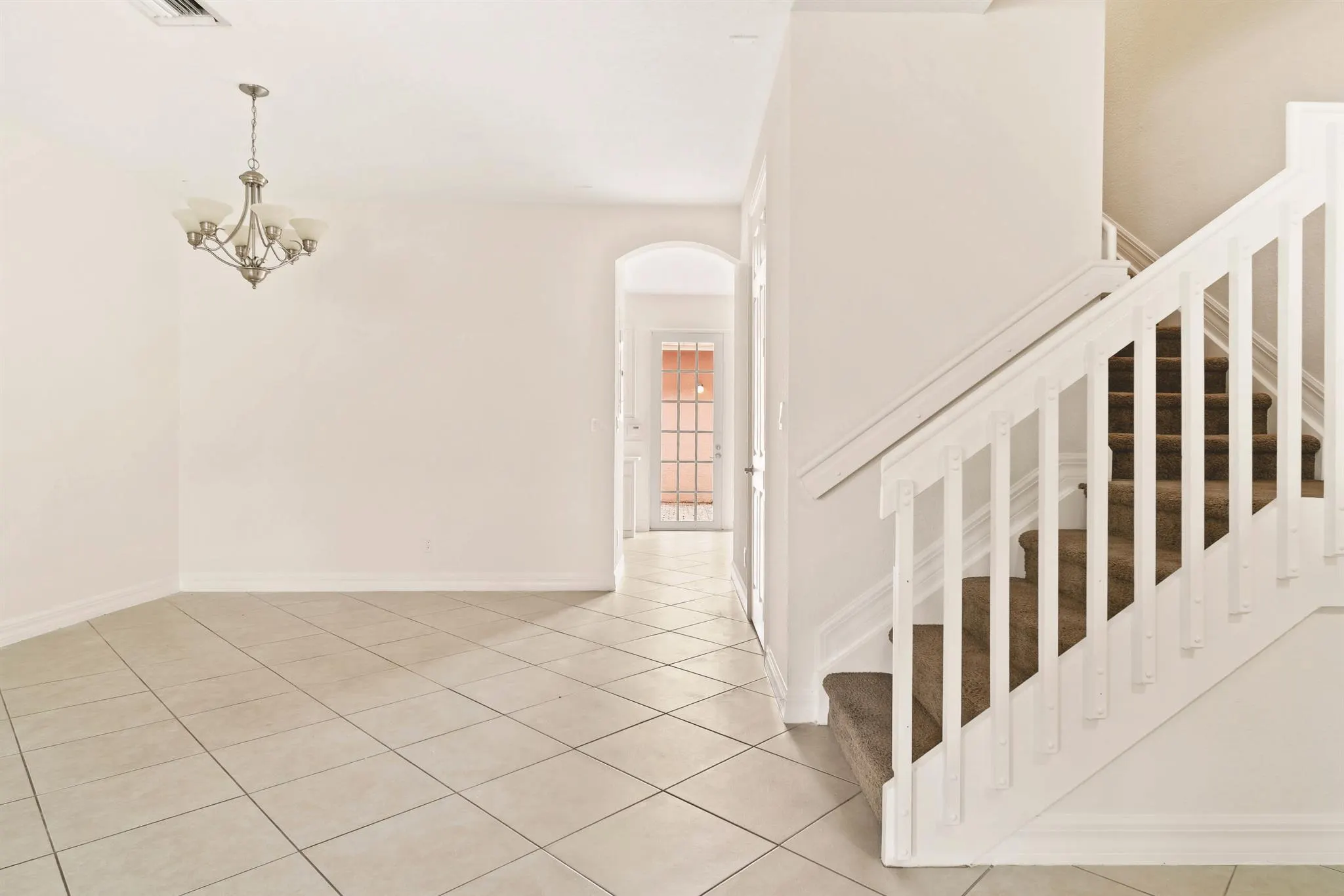 737 Dakota Drive
