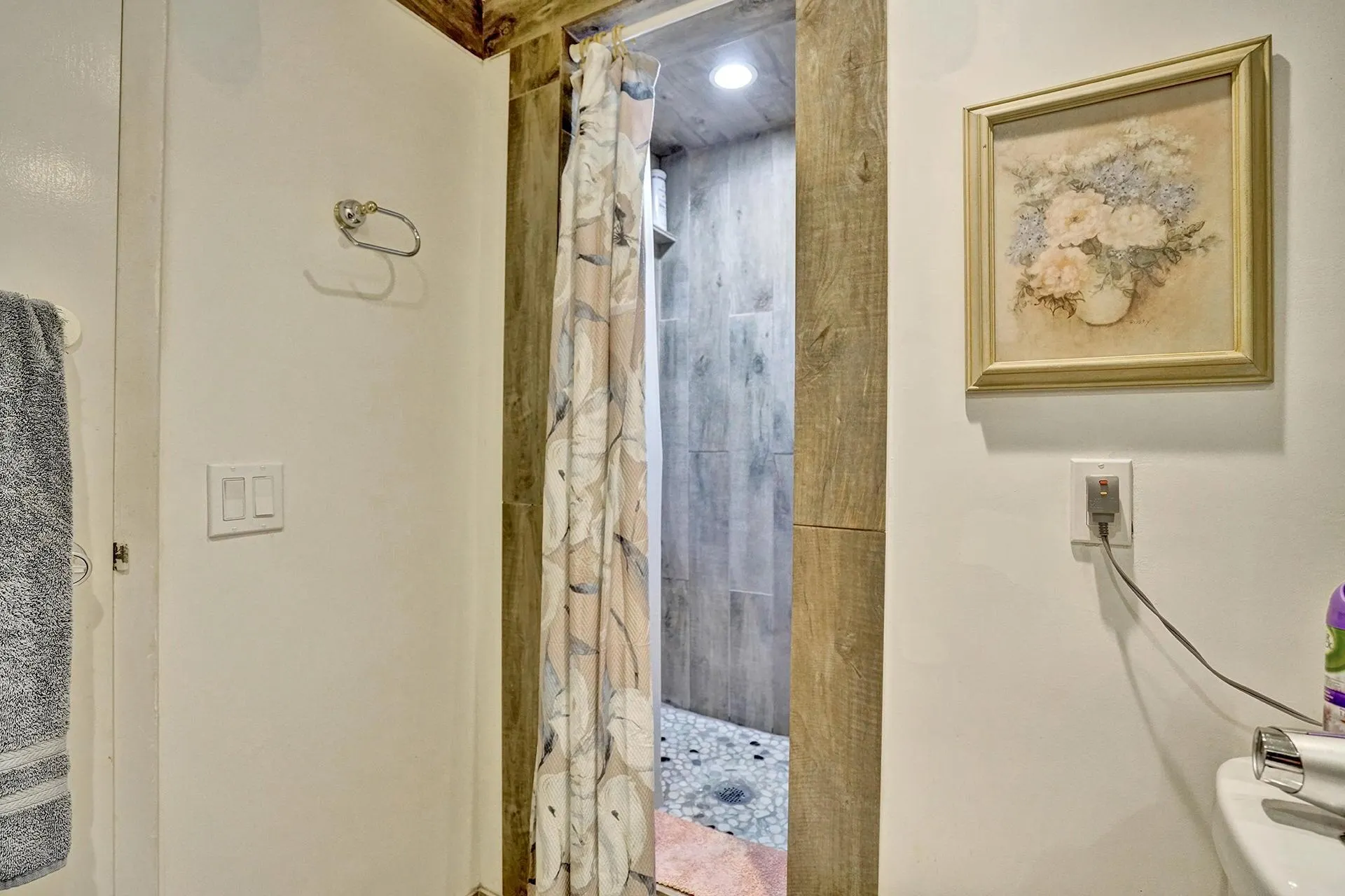 279 Tuscany E