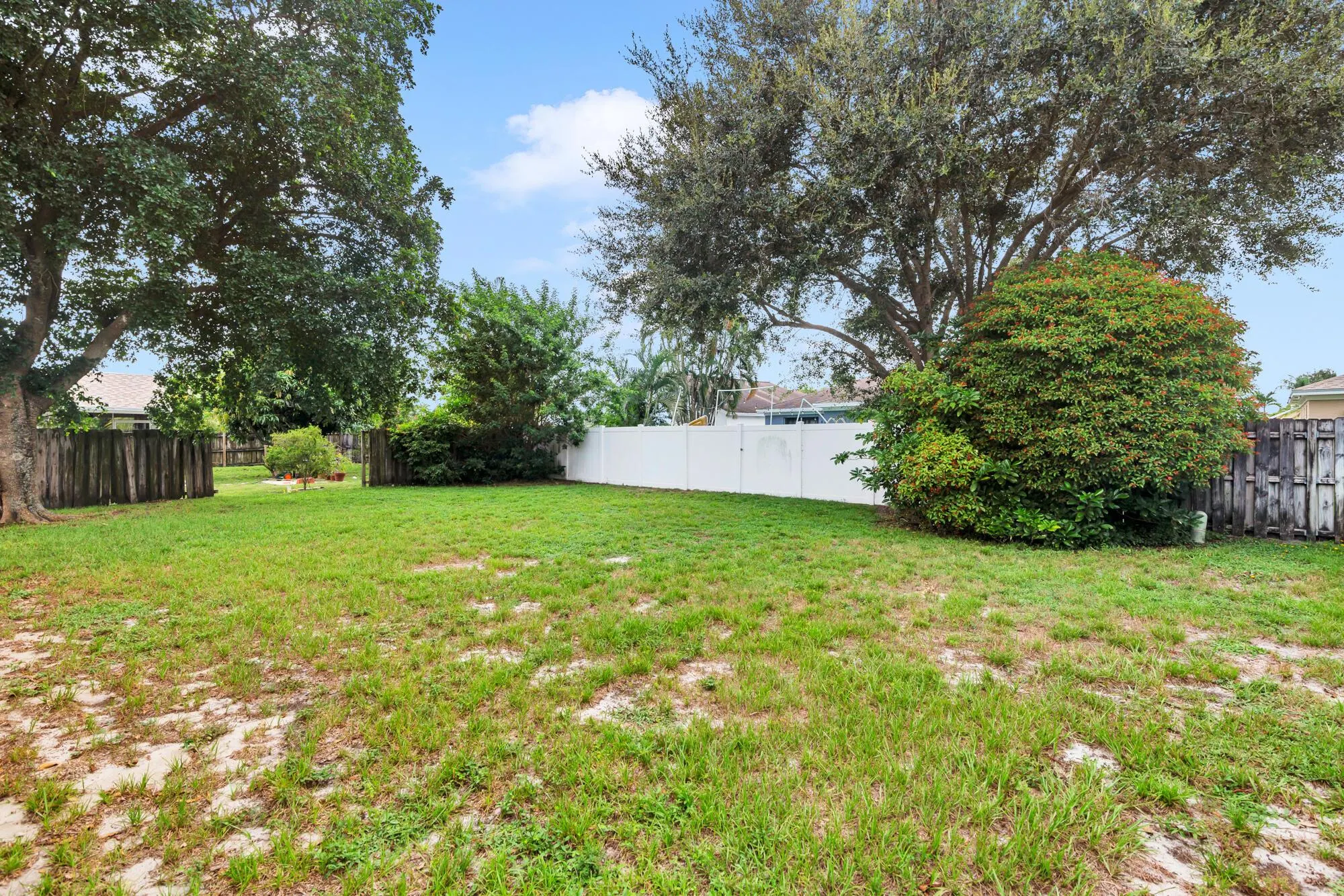 126 Wandering Trail Trail