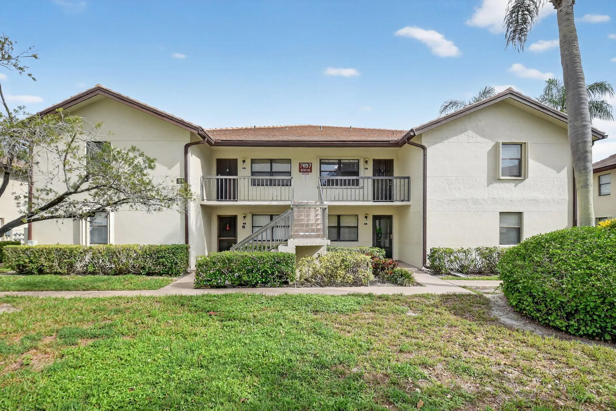 7657 Tahiti Lane, #202