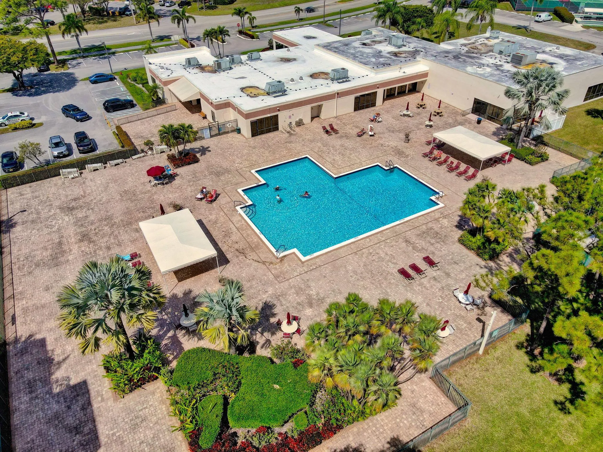 7657 Tahiti Lane, #202