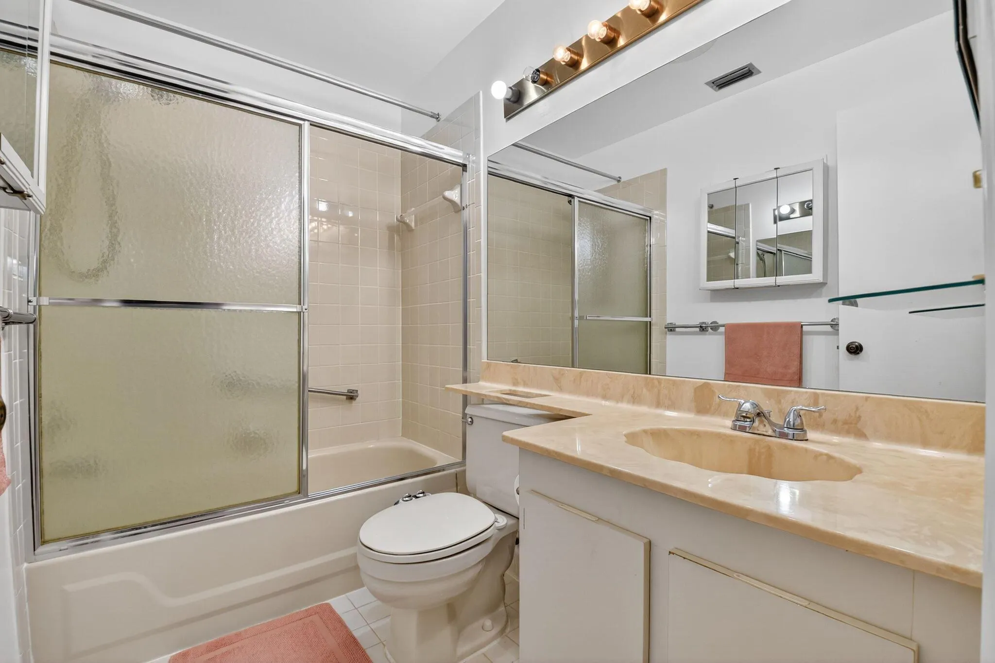 7657 Tahiti Lane, #202