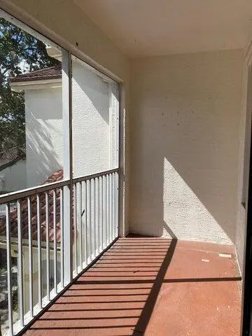 461 SE Kitching Circle