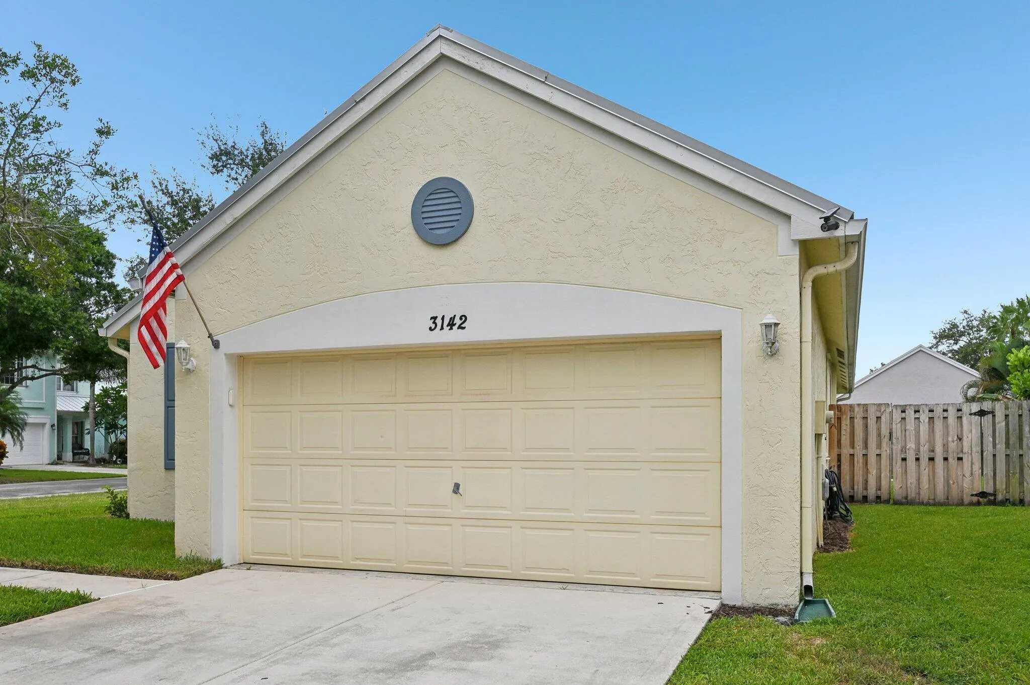 3142 SW Solitaire Palm Drive