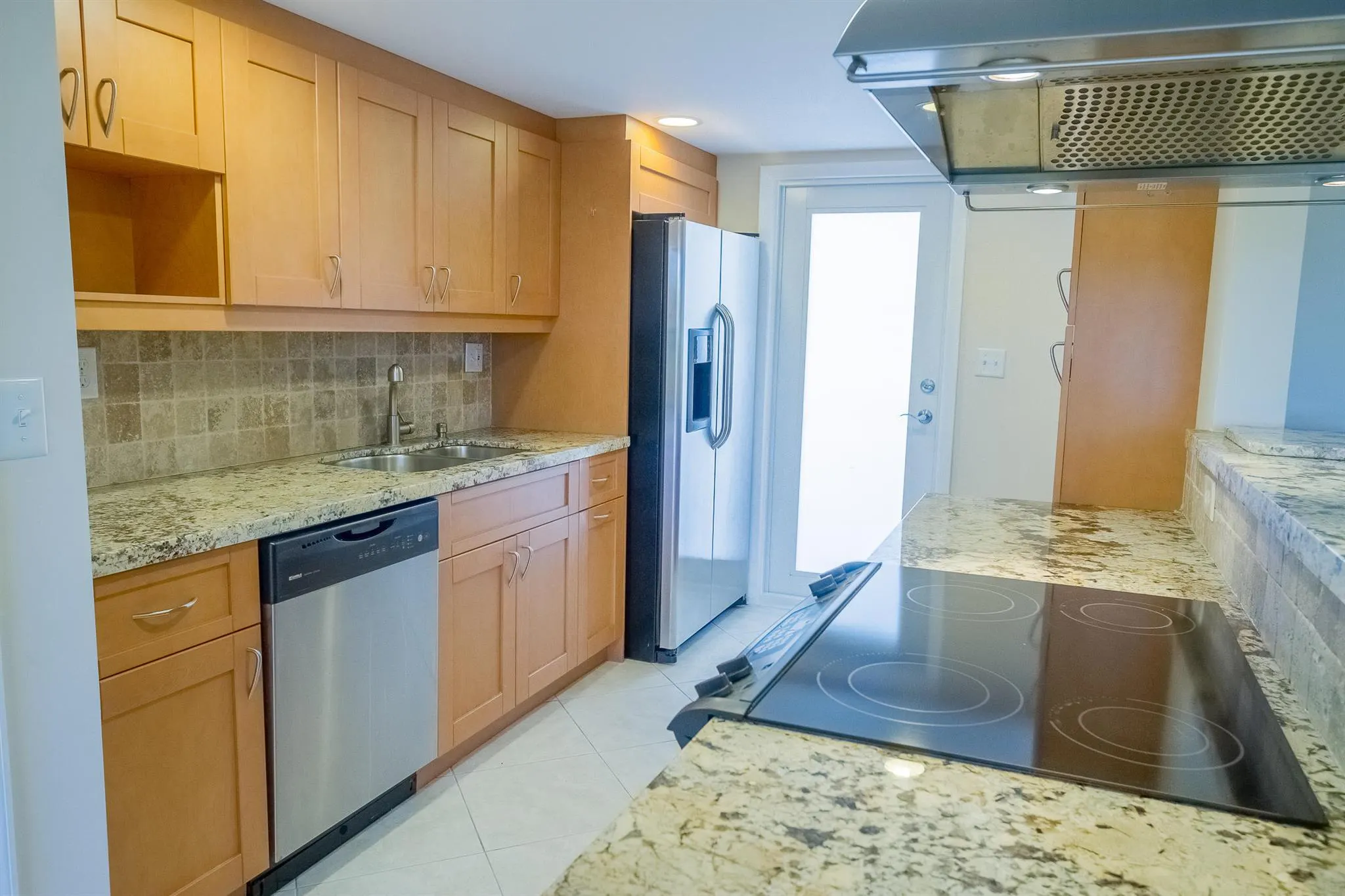 300 E Royal Palm Road, #42b