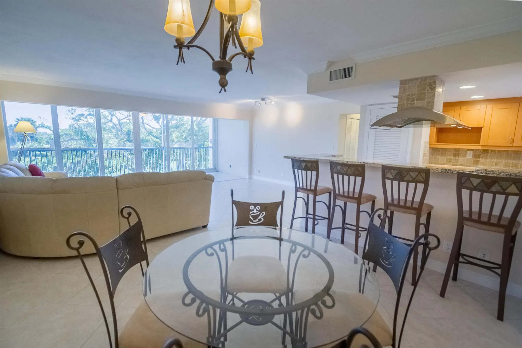 300 E Royal Palm Road, #42b