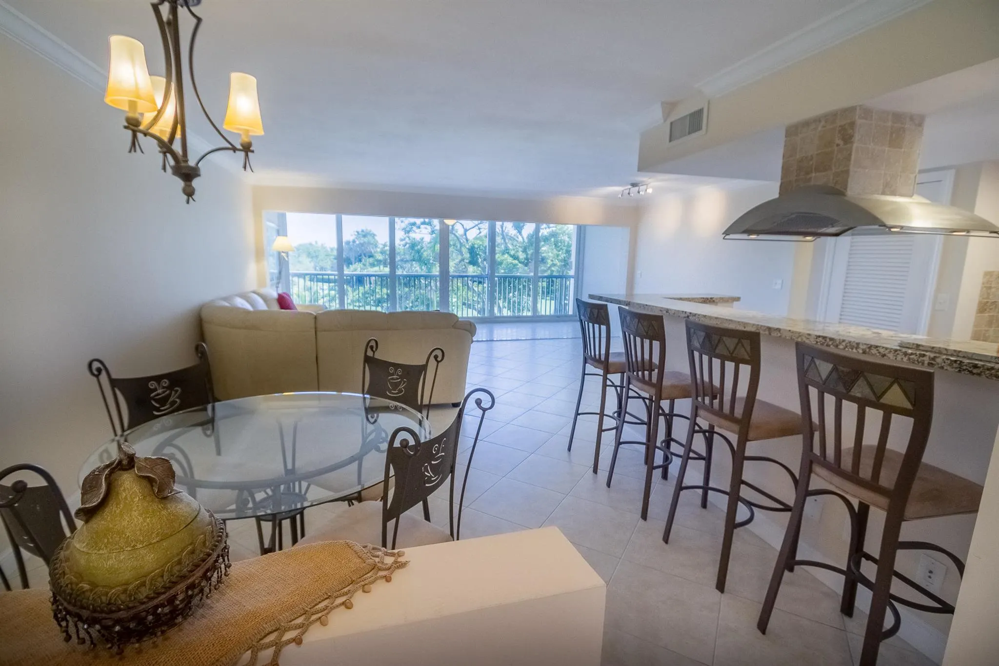 300 E Royal Palm Road, #42b