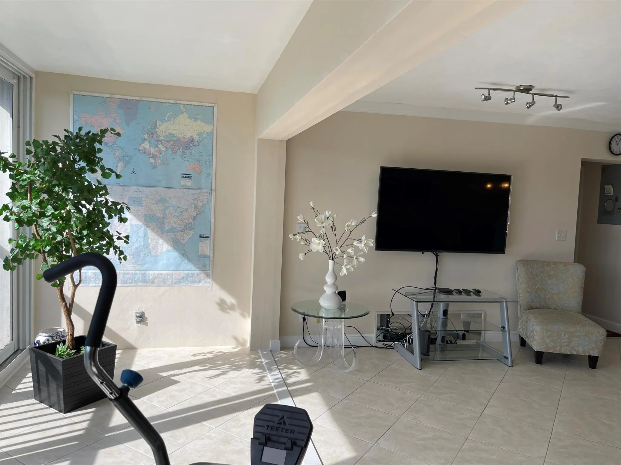 300 E Royal Palm Road, #42b