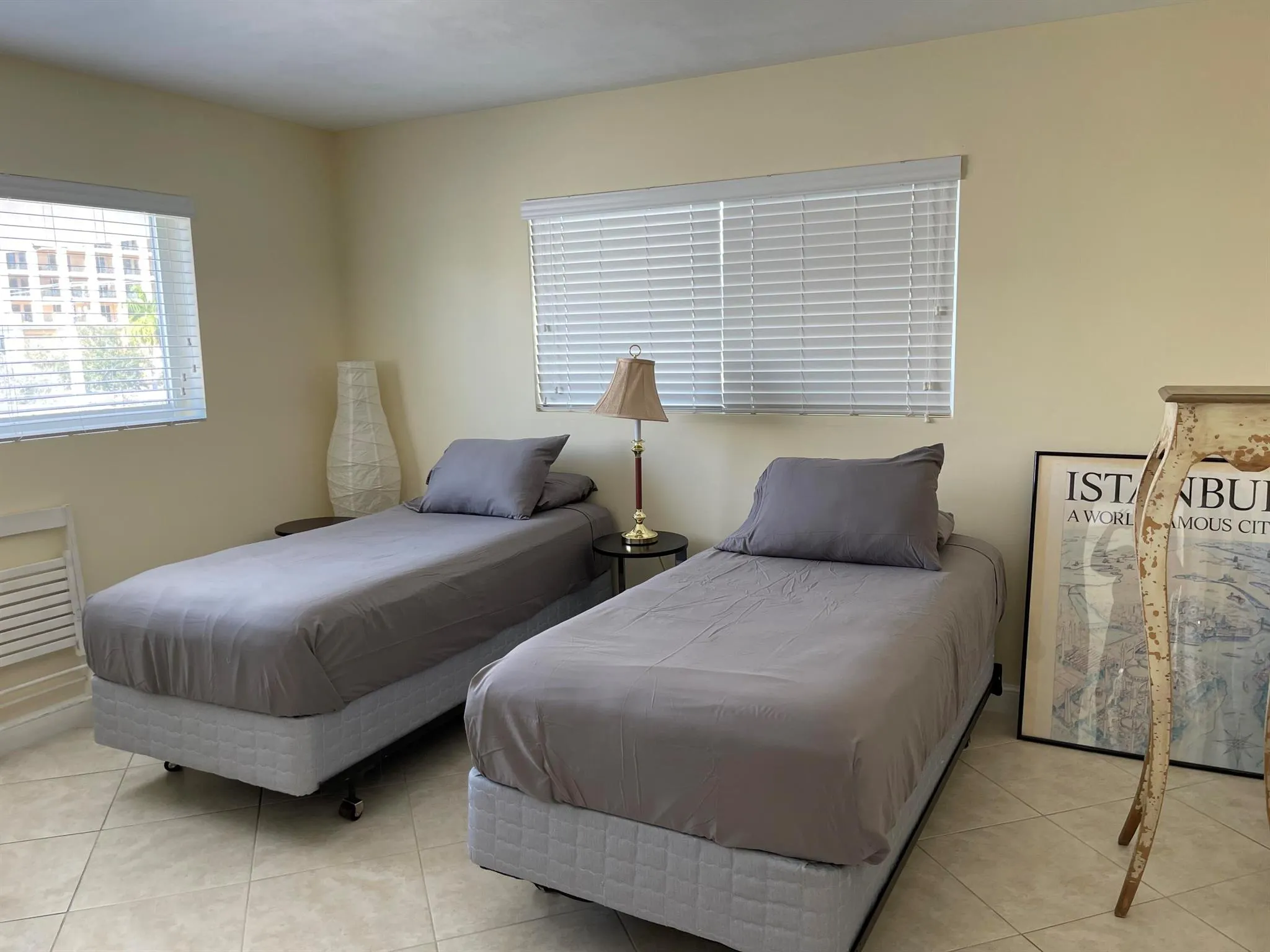 300 E Royal Palm Road, #42b