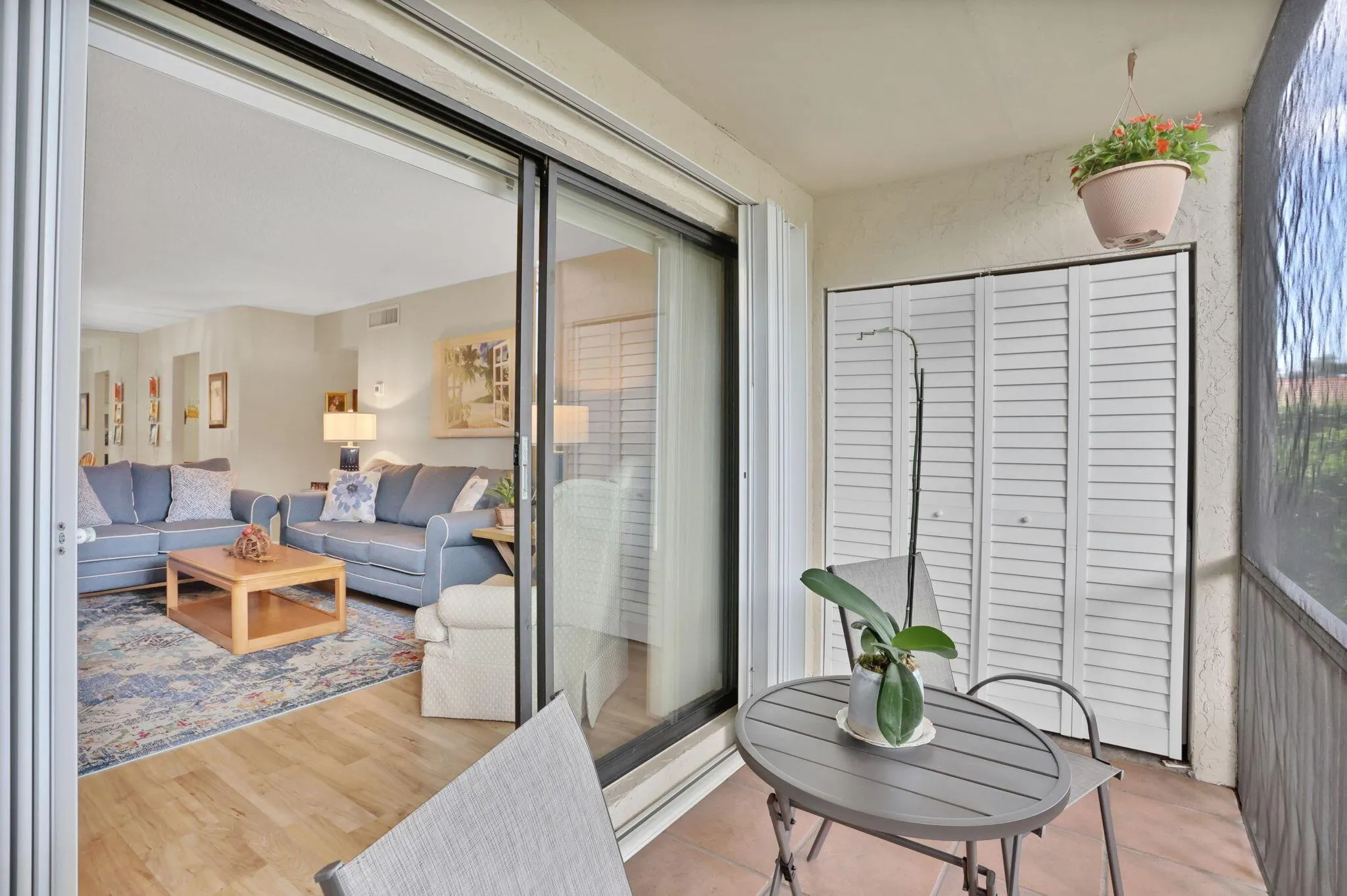 9810 Pineapple Tree Drive, #111