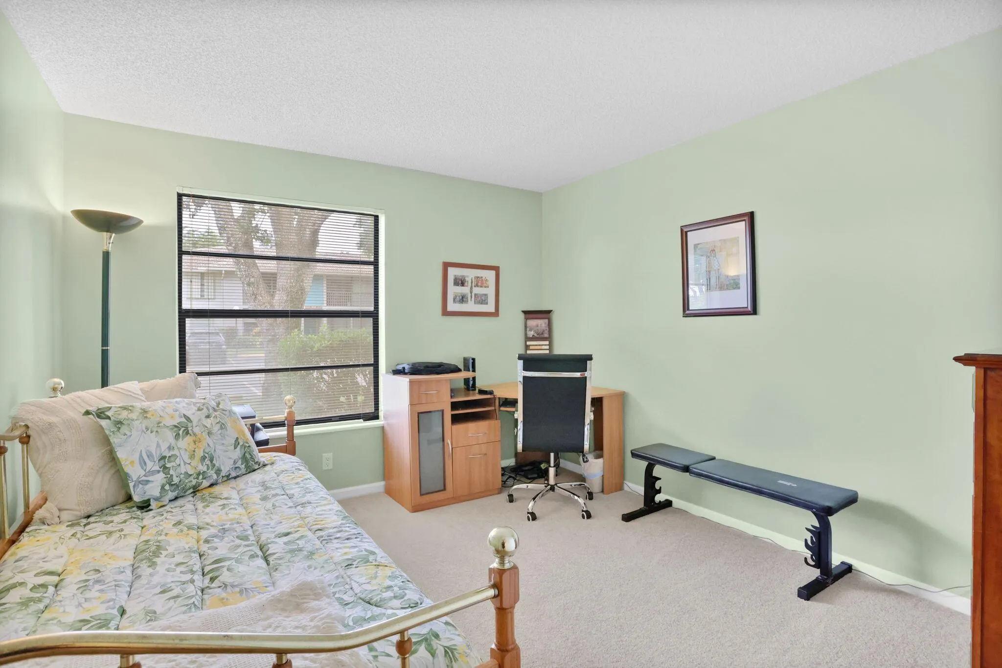 9810 Pineapple Tree Drive, #111
