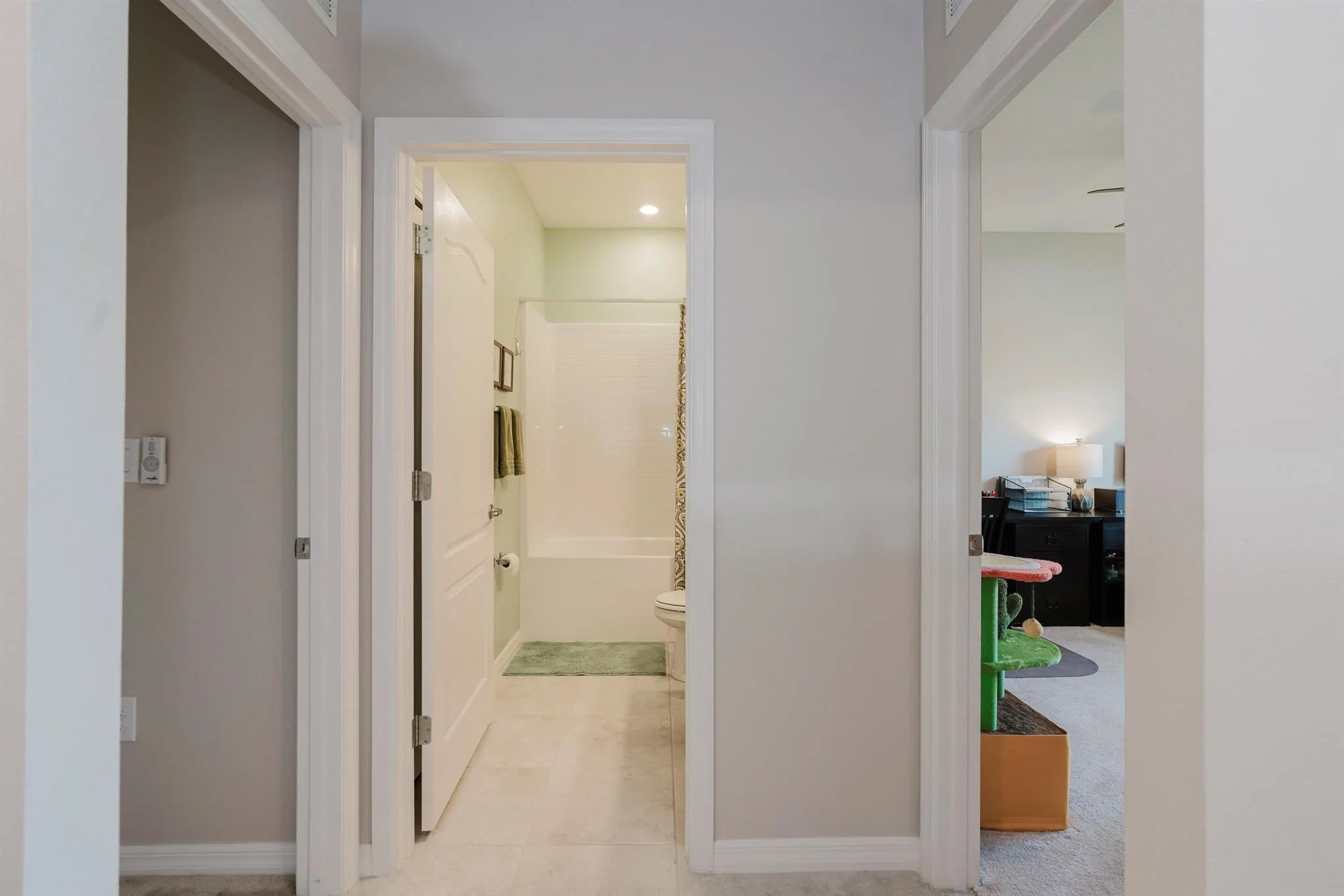742 SE Majestic Terrace