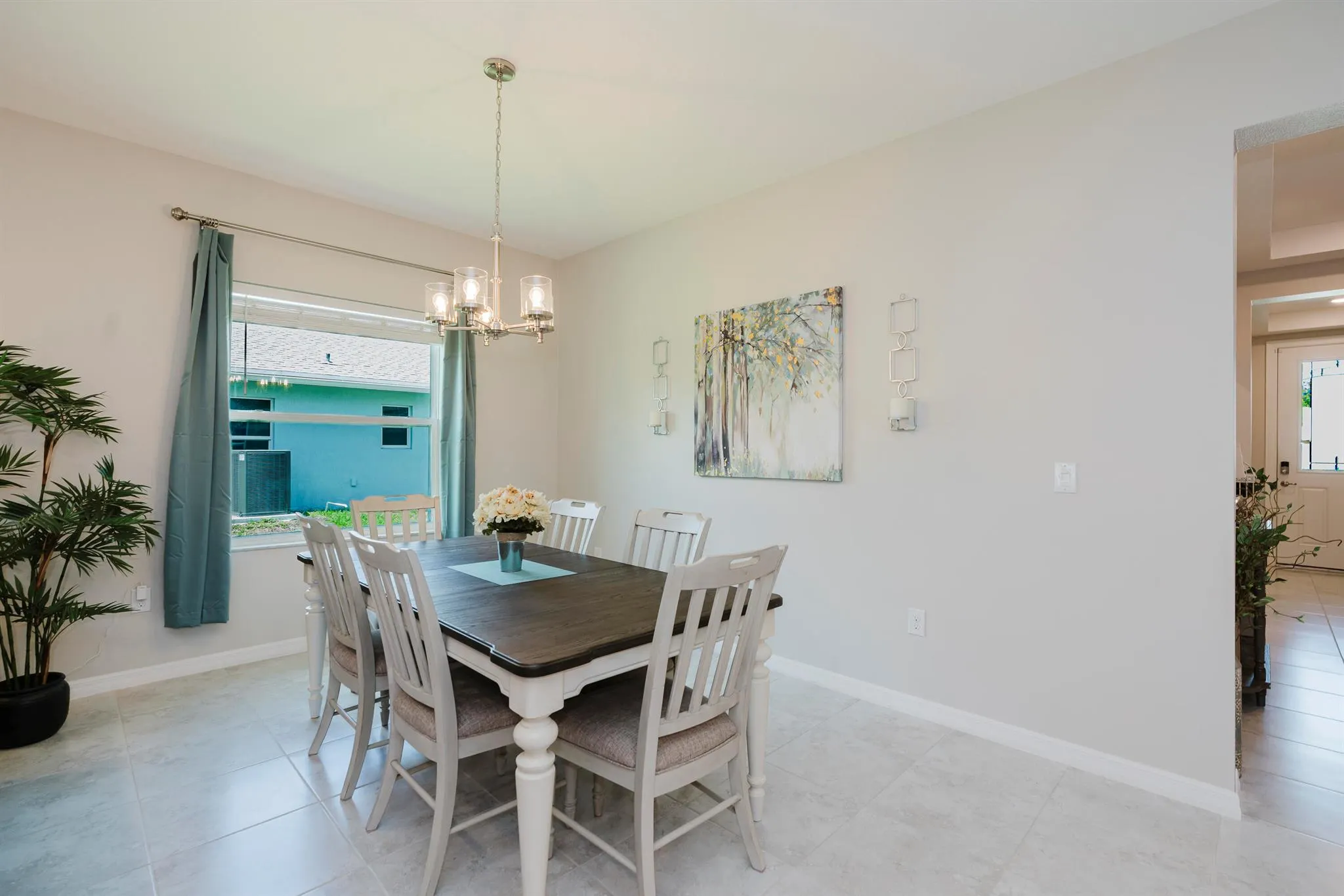 742 SE Majestic Terrace