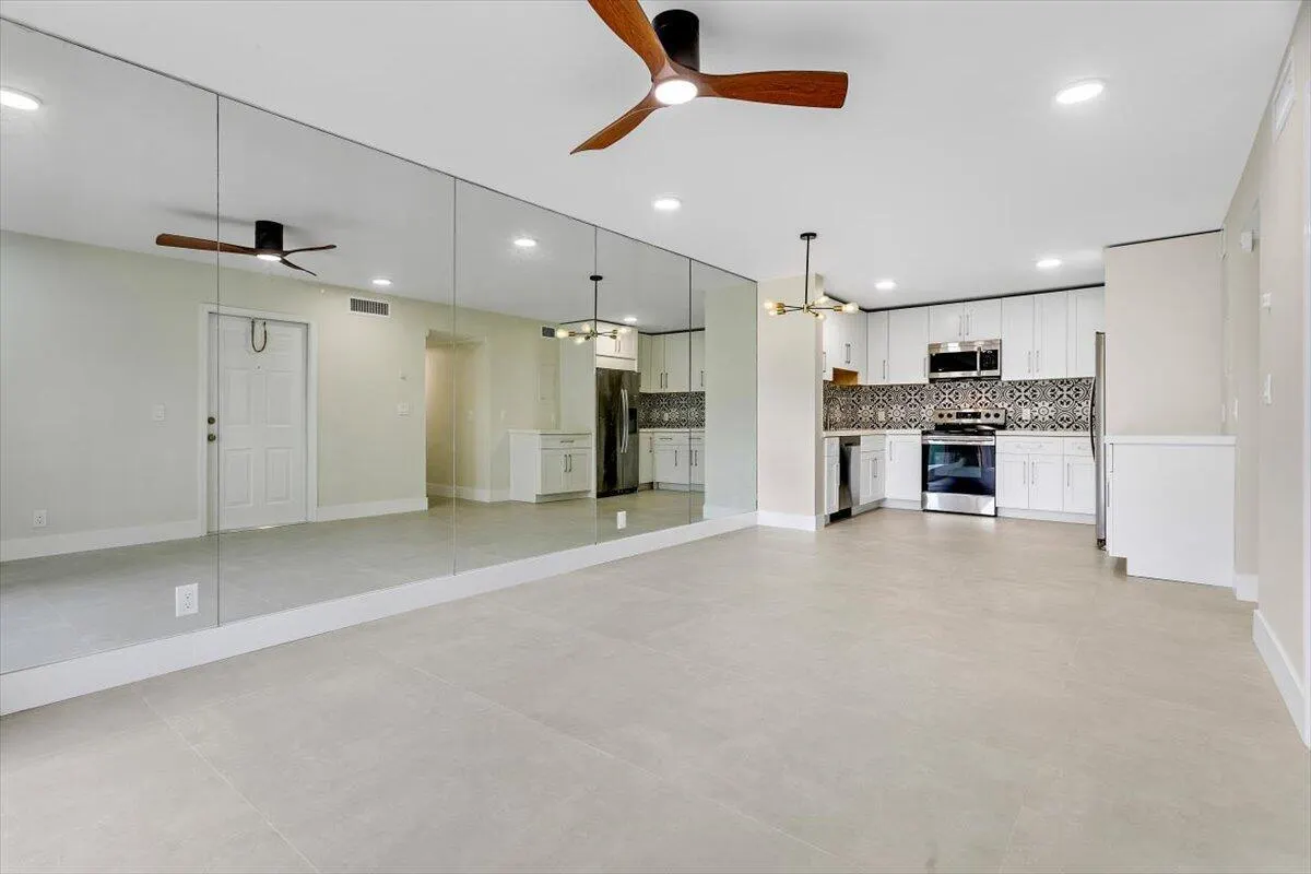 700 Waterside Drive