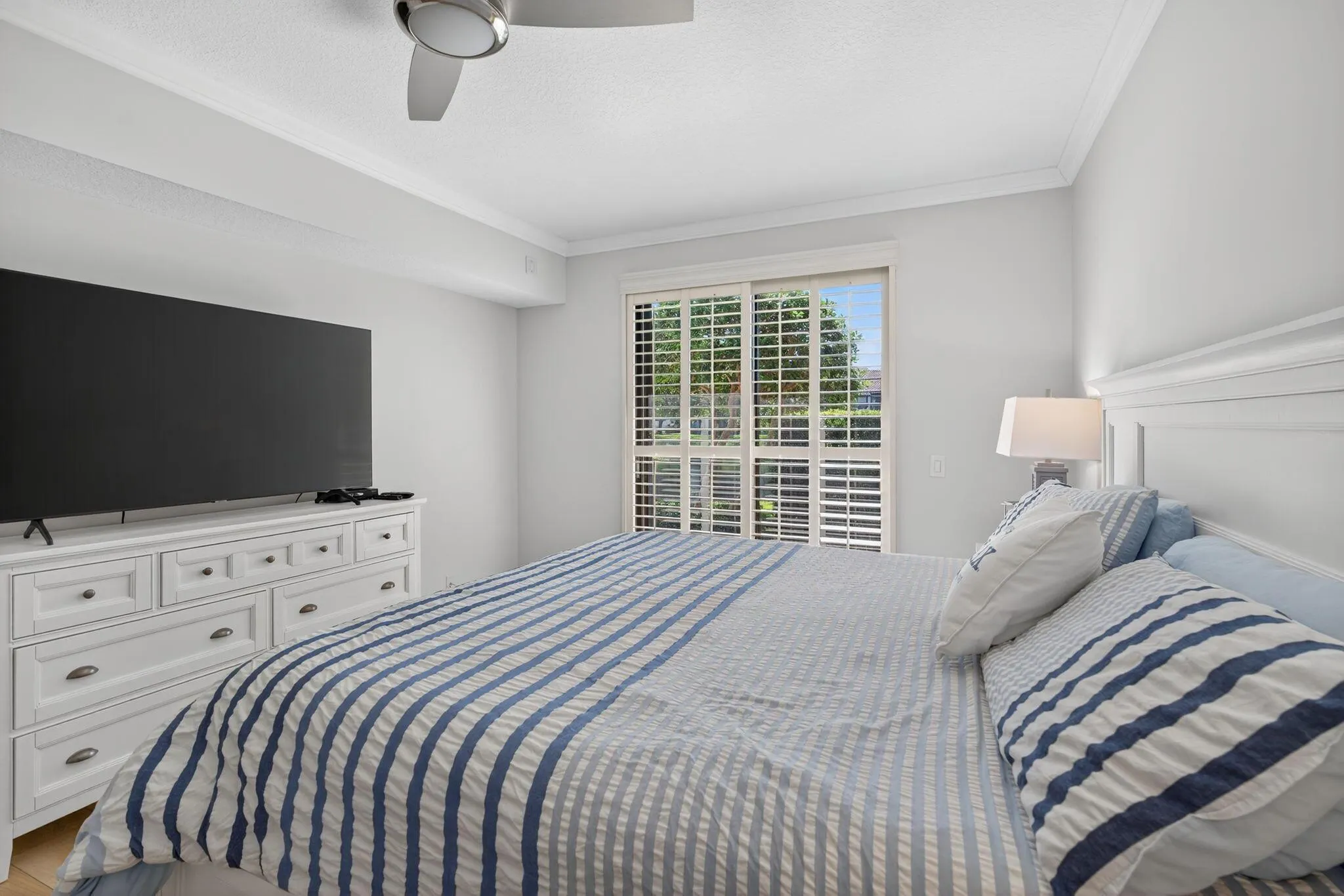 16100 W Bay 147 Drive, #147